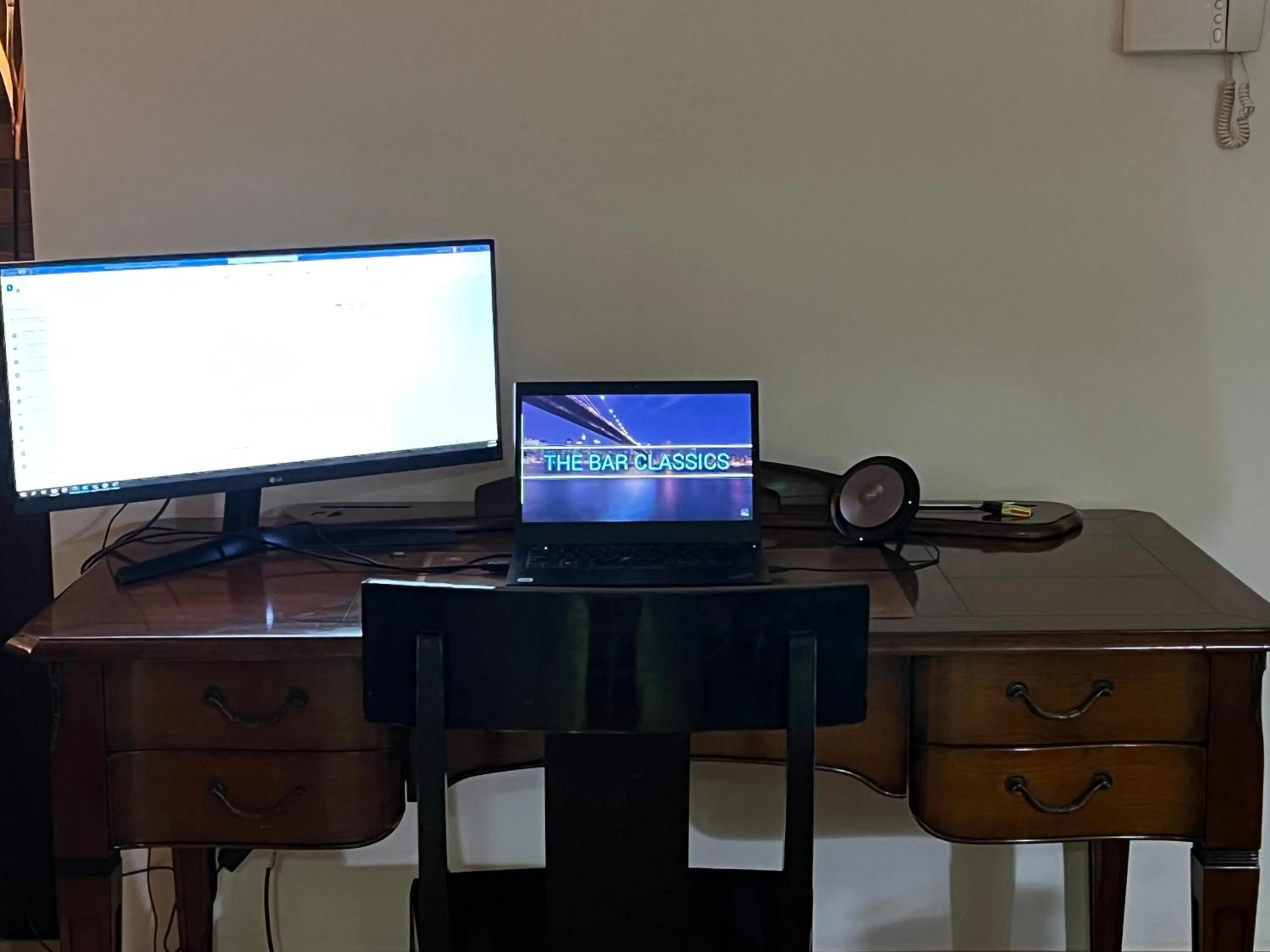 Marousi Luxury Apartment