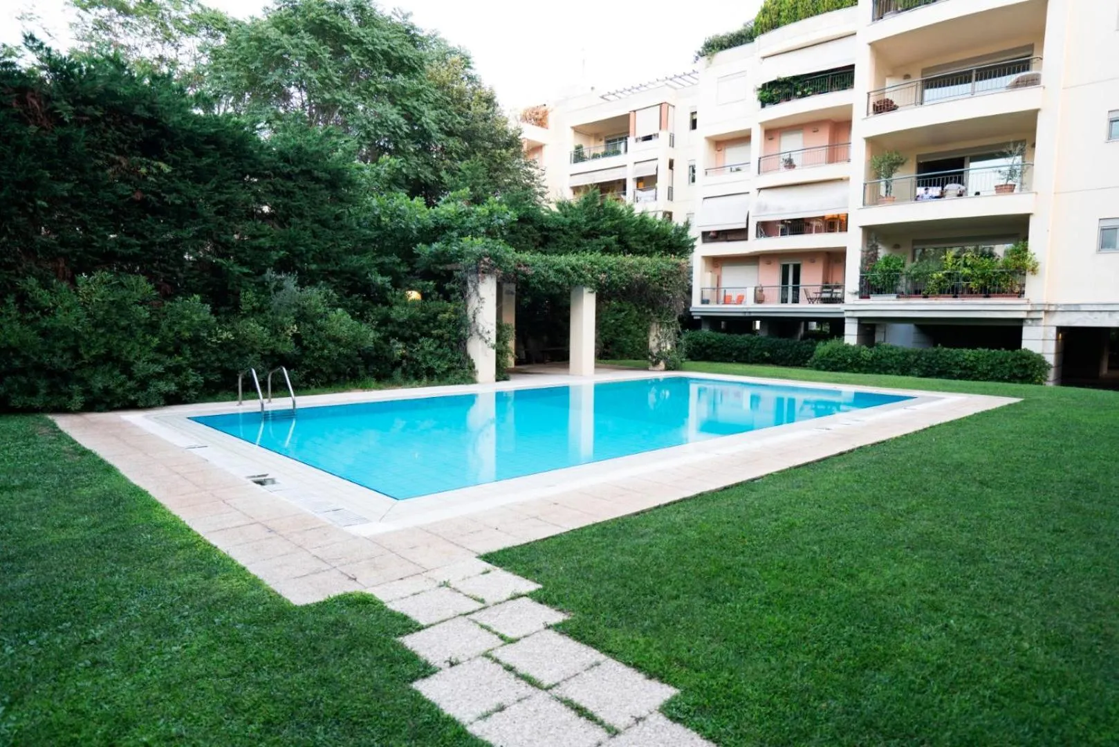 Marousi Luxury Apartment