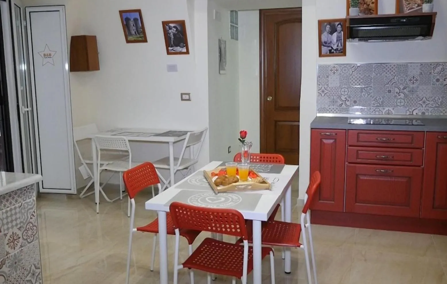 Dining area in B&B Punto Stella