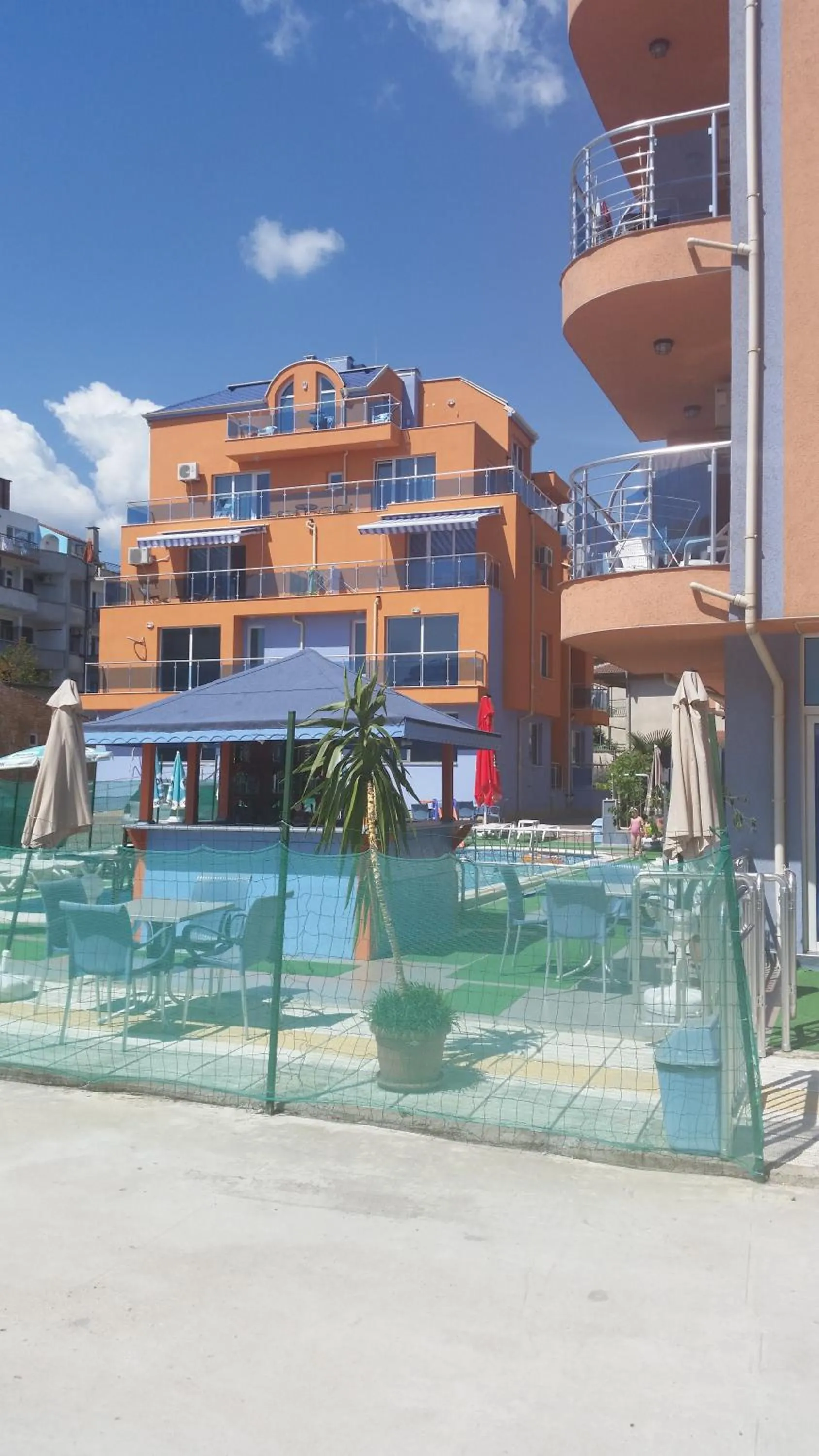 Dara Hotel
