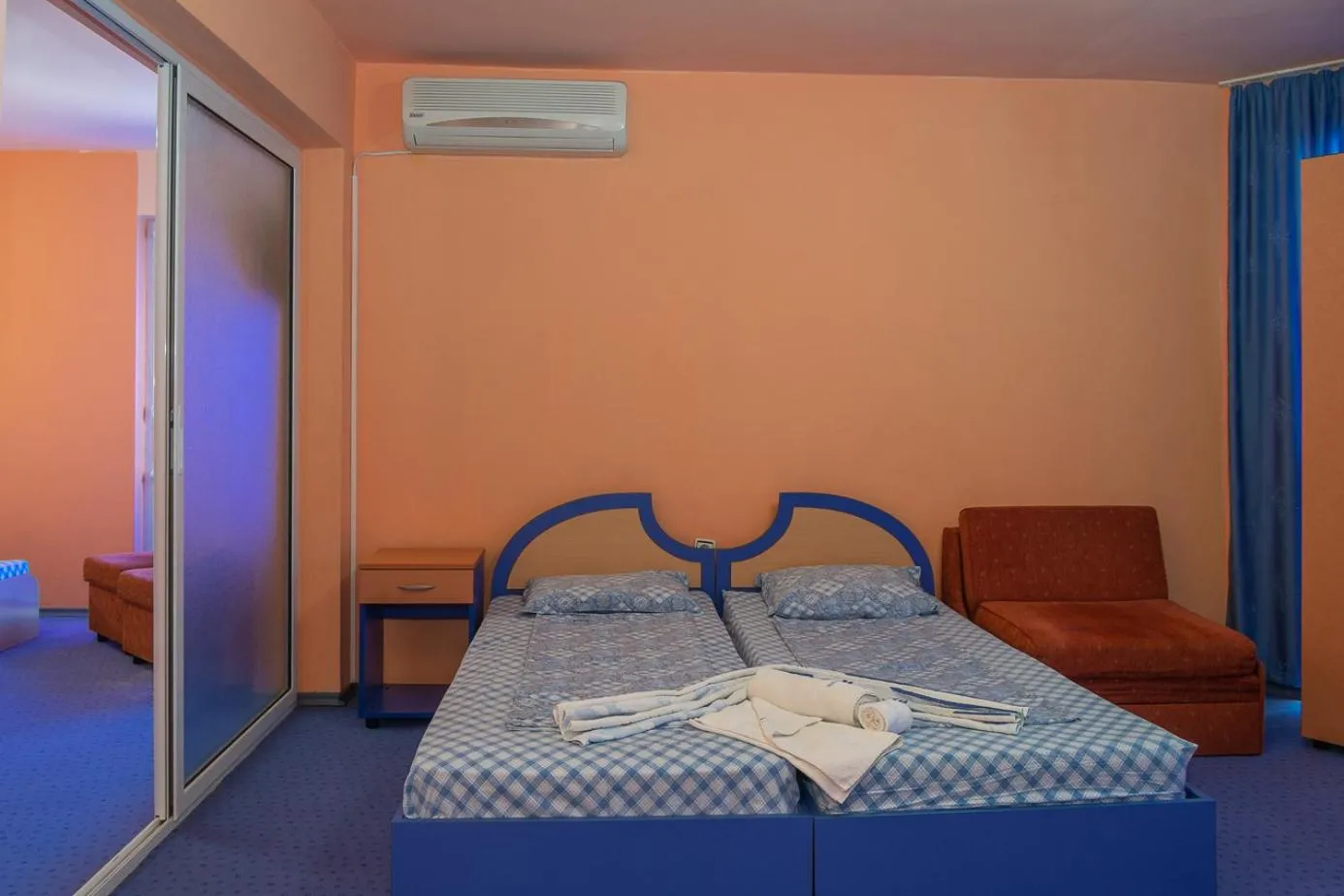 Bed in Dara Hotel
