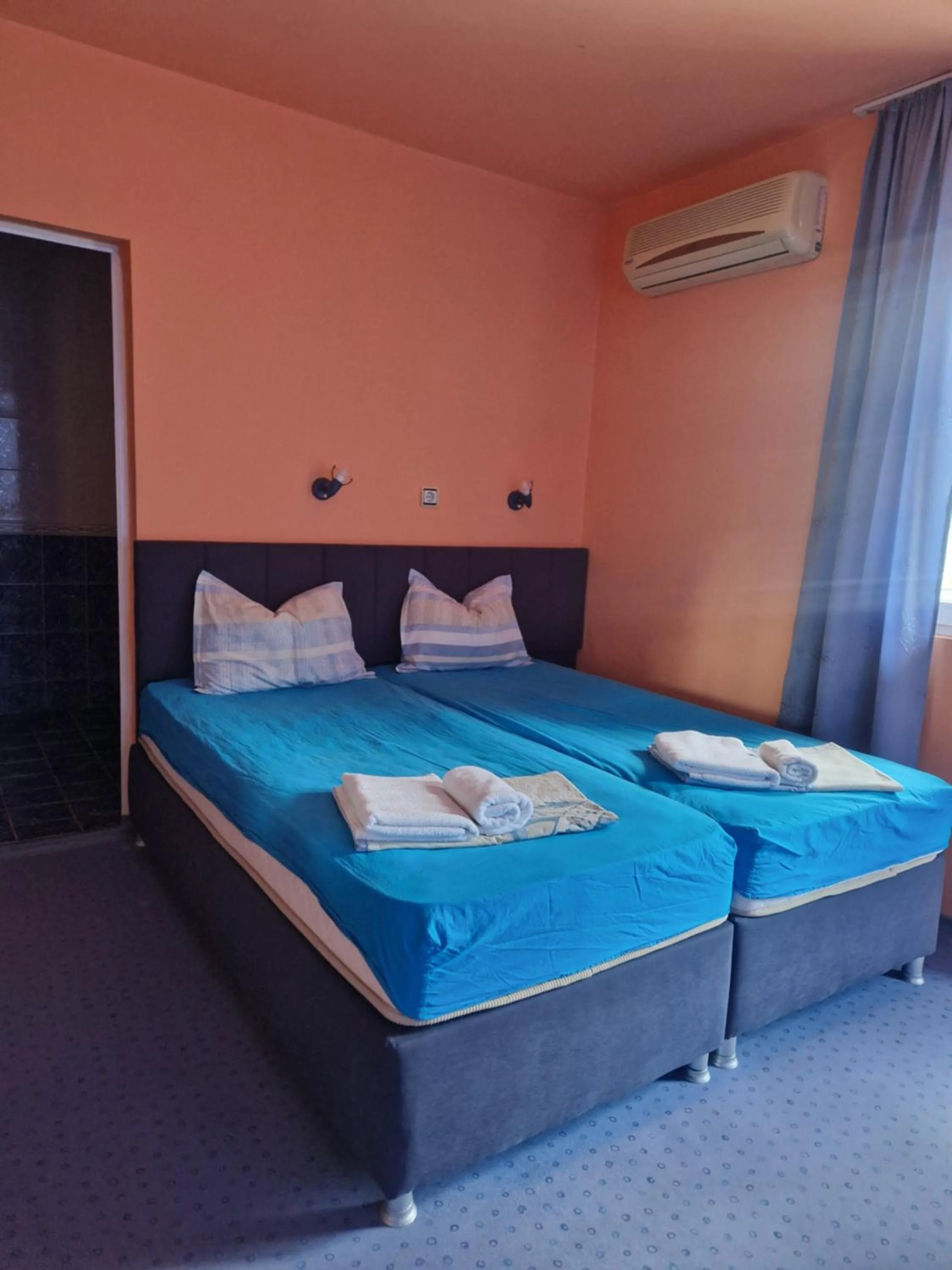 Bed in Dara Hotel