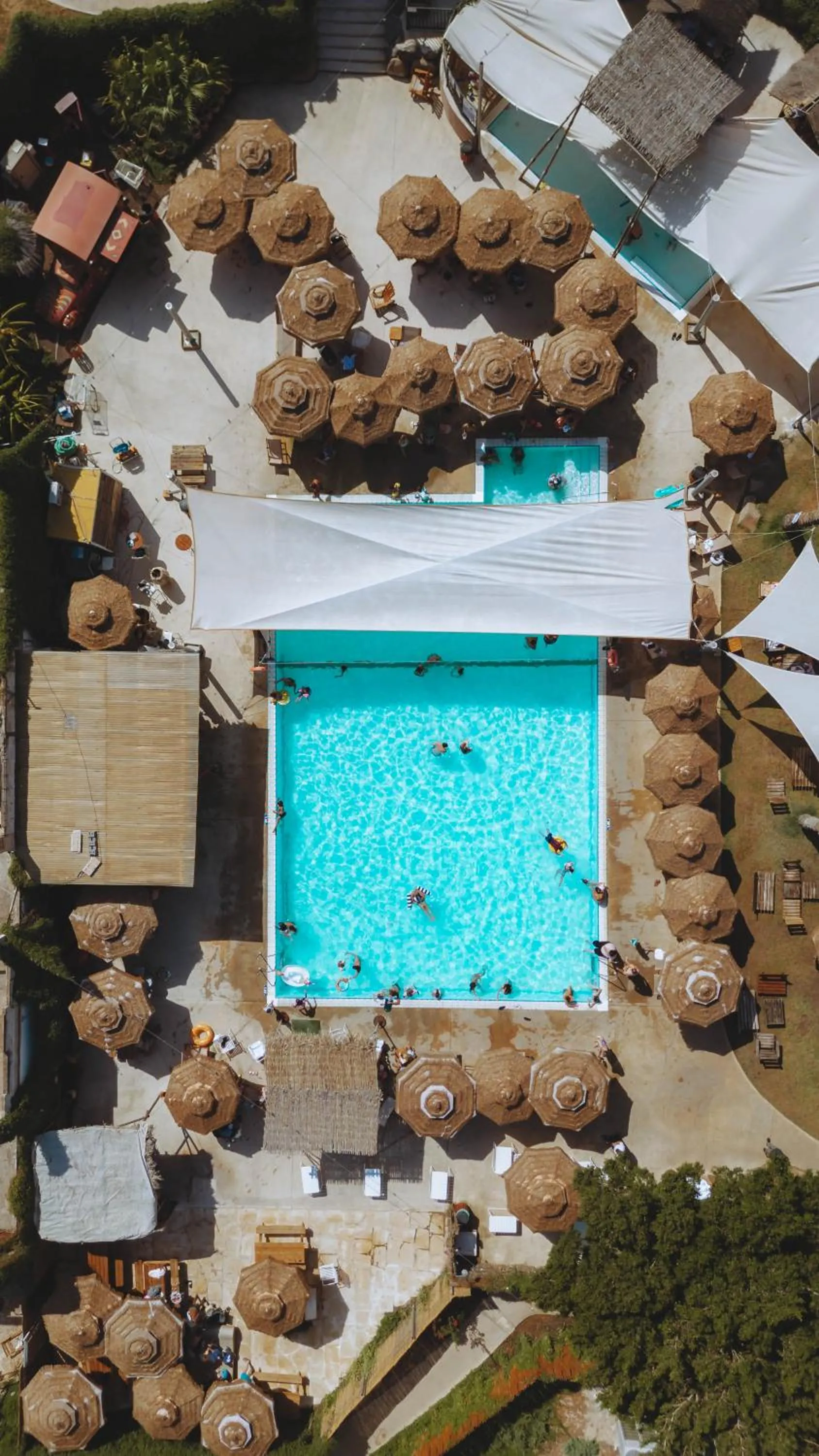 Swimming pool in Solaya Kineret