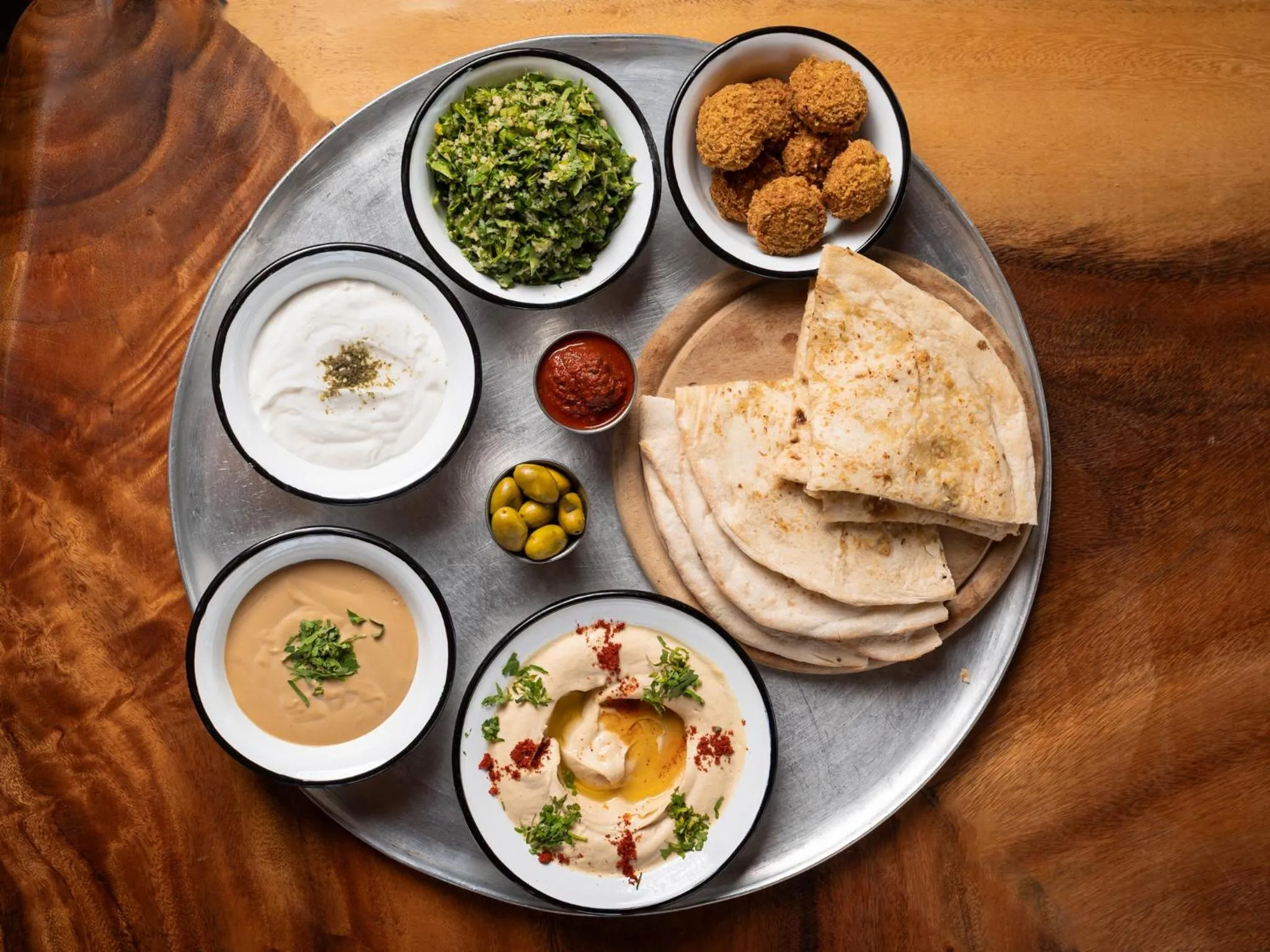 Restaurant/places to eat in Solaya Kineret