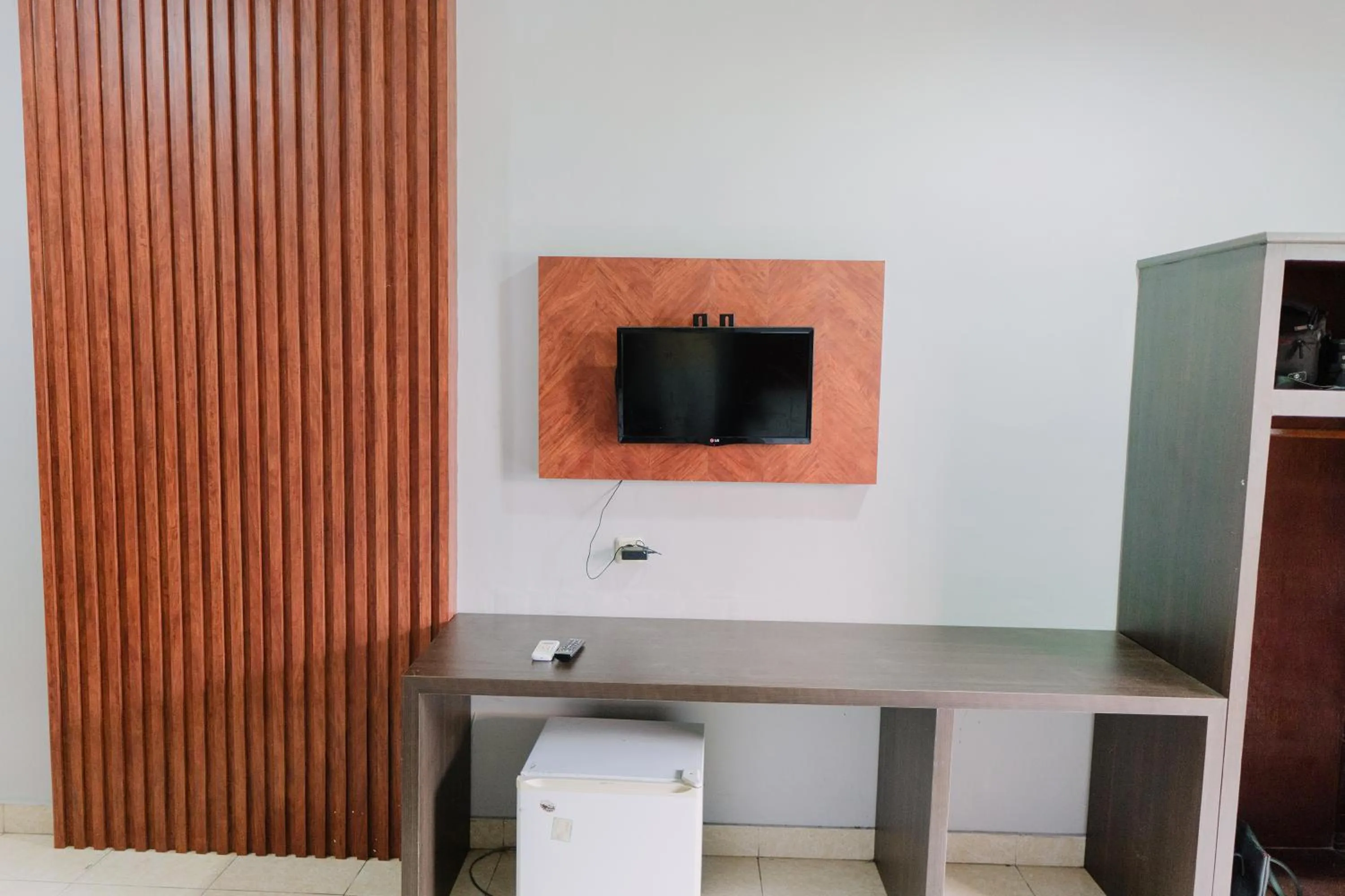 TV and multimedia in Gemini Star Hotel Kuta