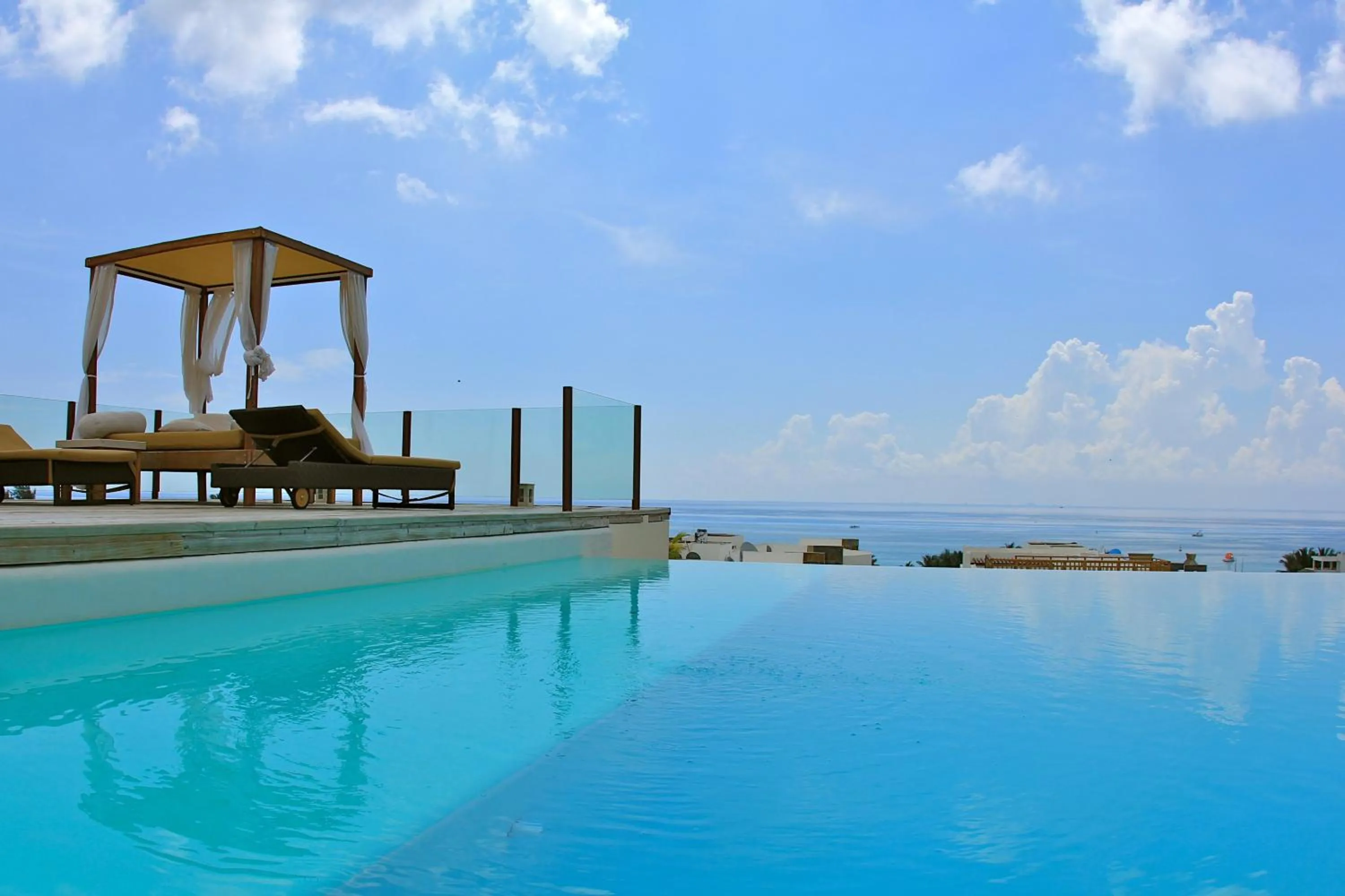 Swimming pool in La Brisa Condo by BVR