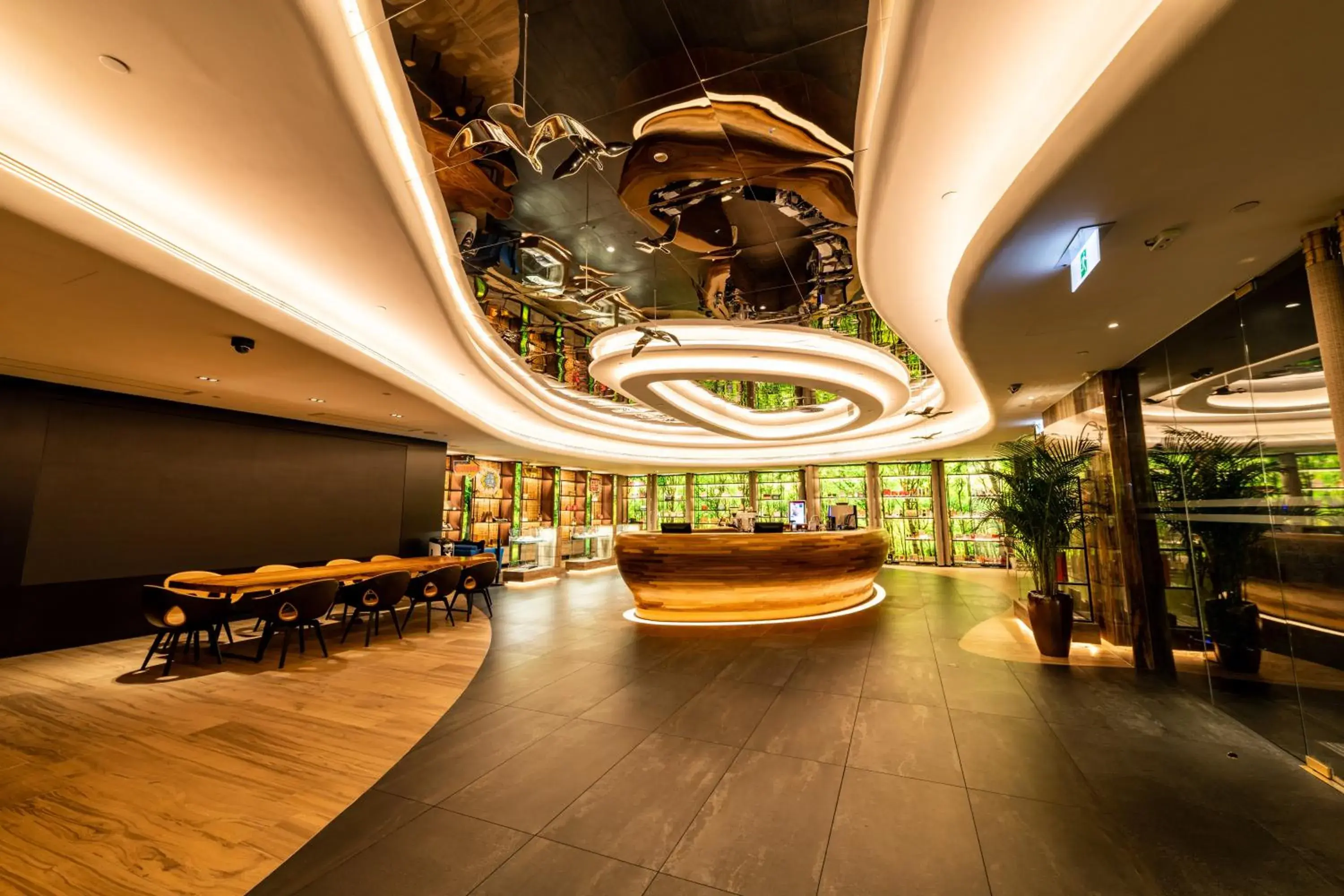 Lobby or reception in OASIS AVENUE - A GDH HOTEL Lobby or reception in OASIS AVENUE - A GDH HOTEL