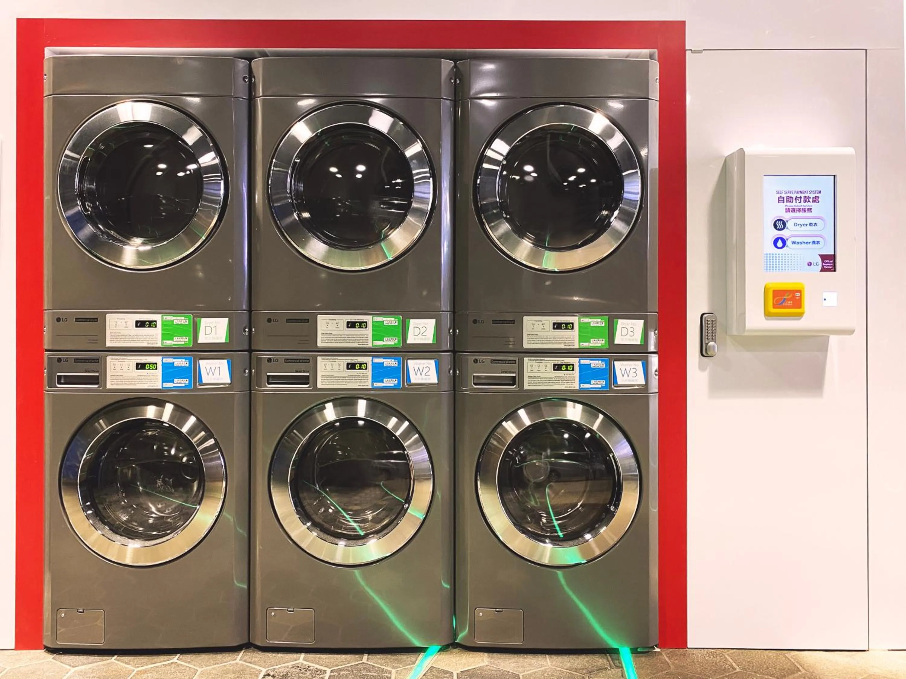 Area and facilities in OASIS AVENUE - A GDH HOTEL