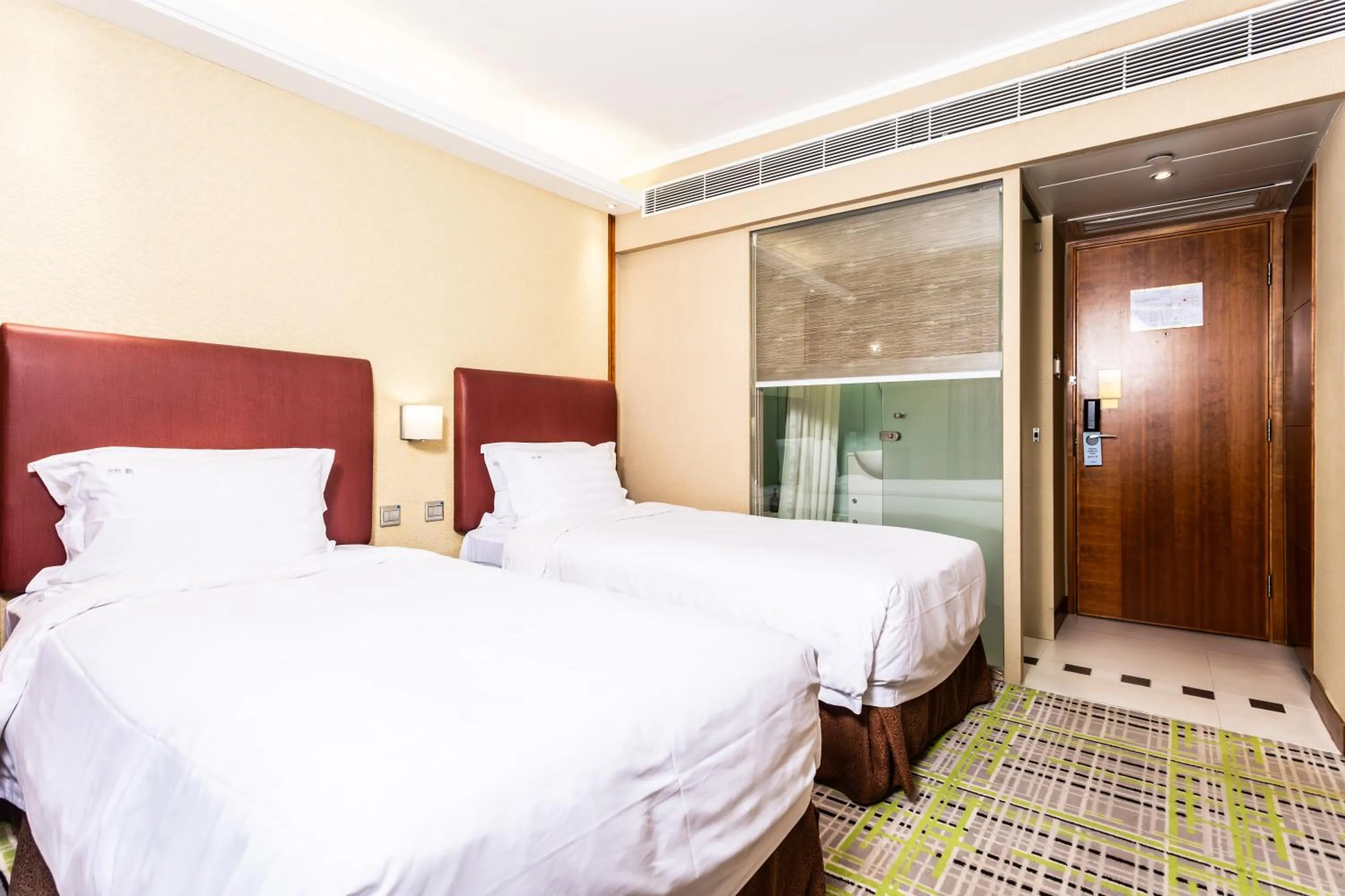 Bed in Wharney Hotel