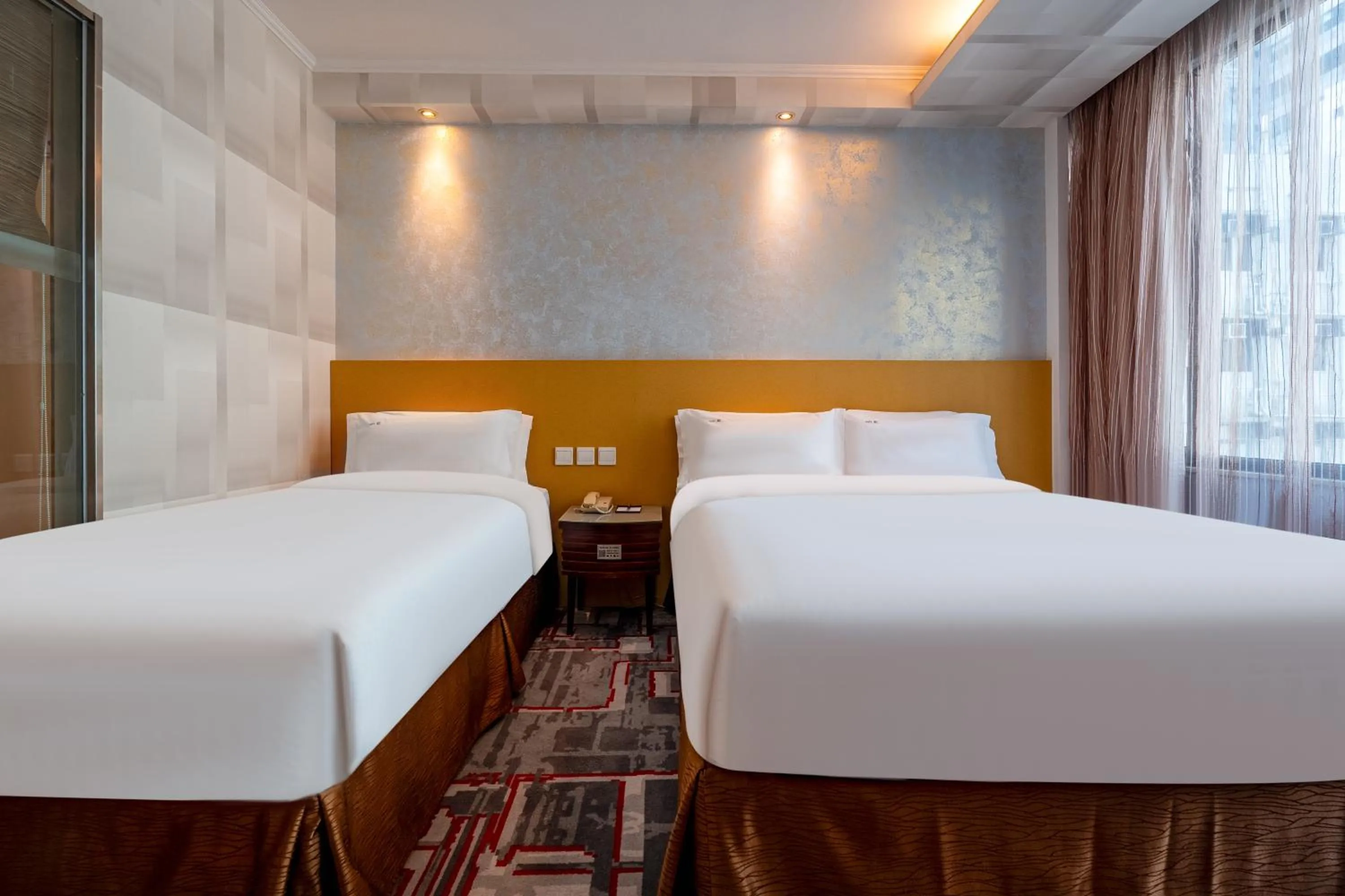 Bed in Wharney Hotel