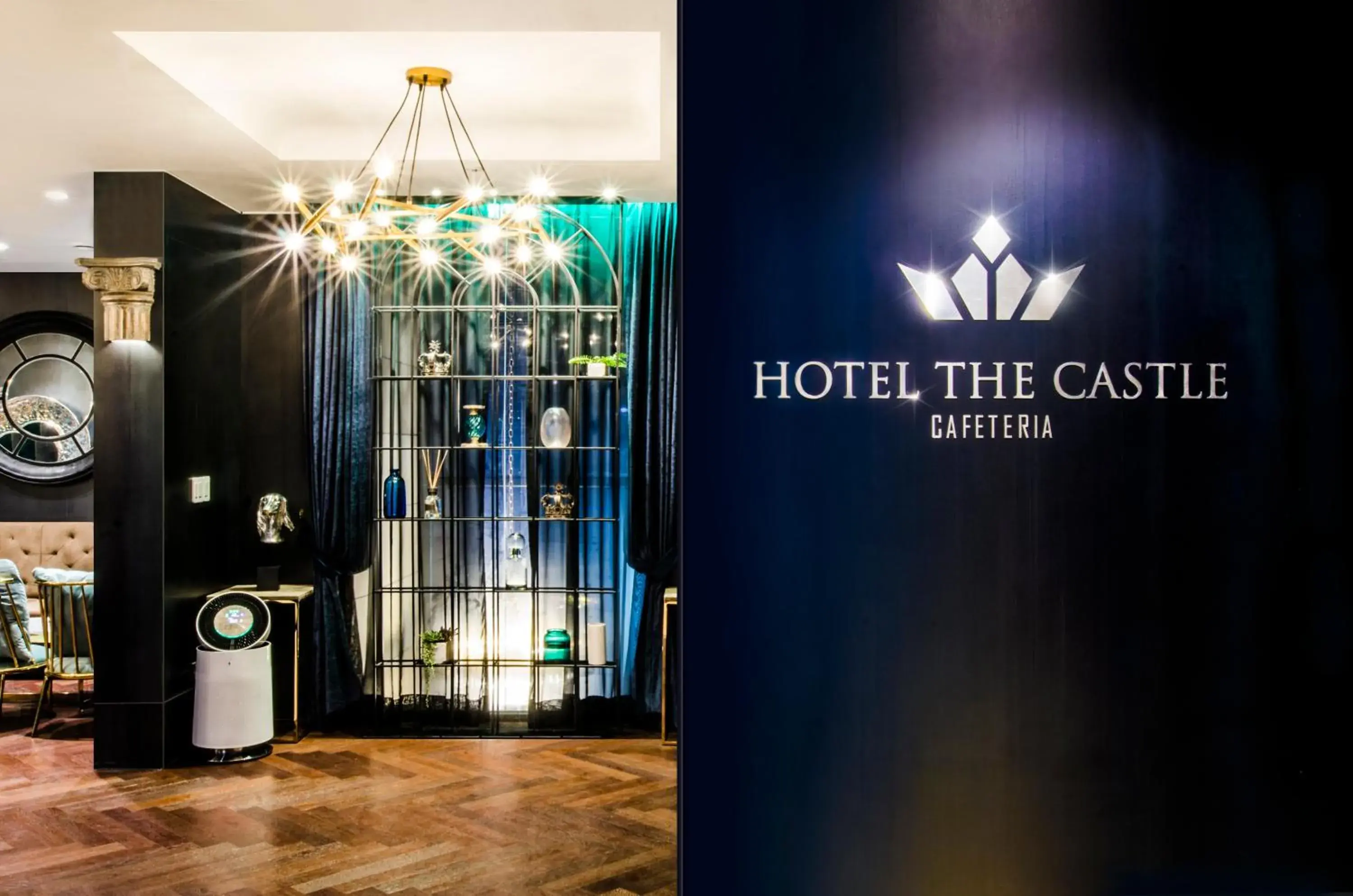 Property building in Hotel the Castle Jamsil-Sene Property building in Hotel the Castle Jamsil-Sene