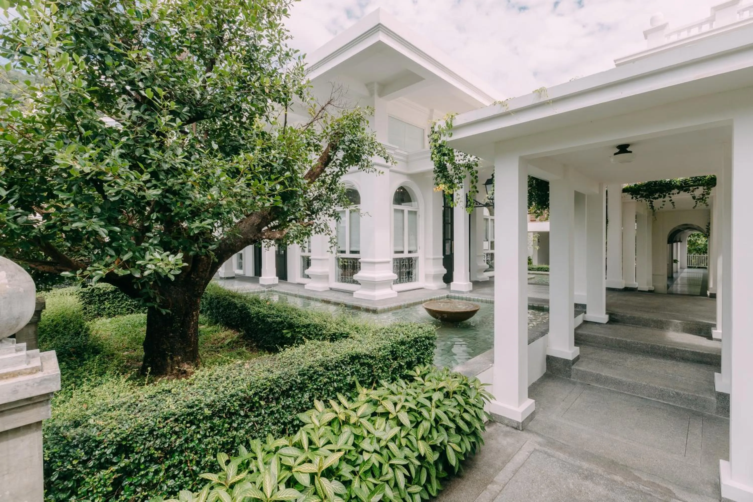 Property building in Marina Gallery Resort-KACHA-Kalim Bay by Sugar Marina Boutique Hotels