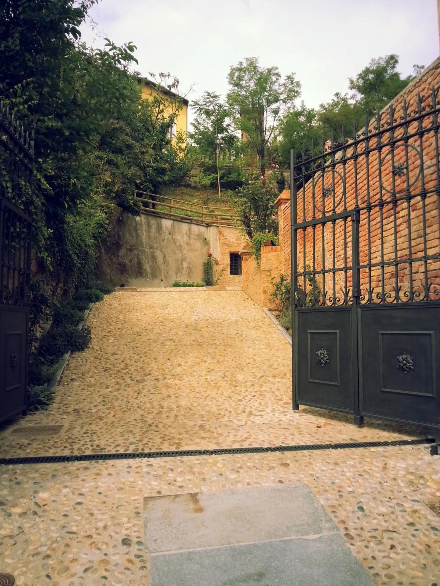 Facade/entrance in Dimora Cortese