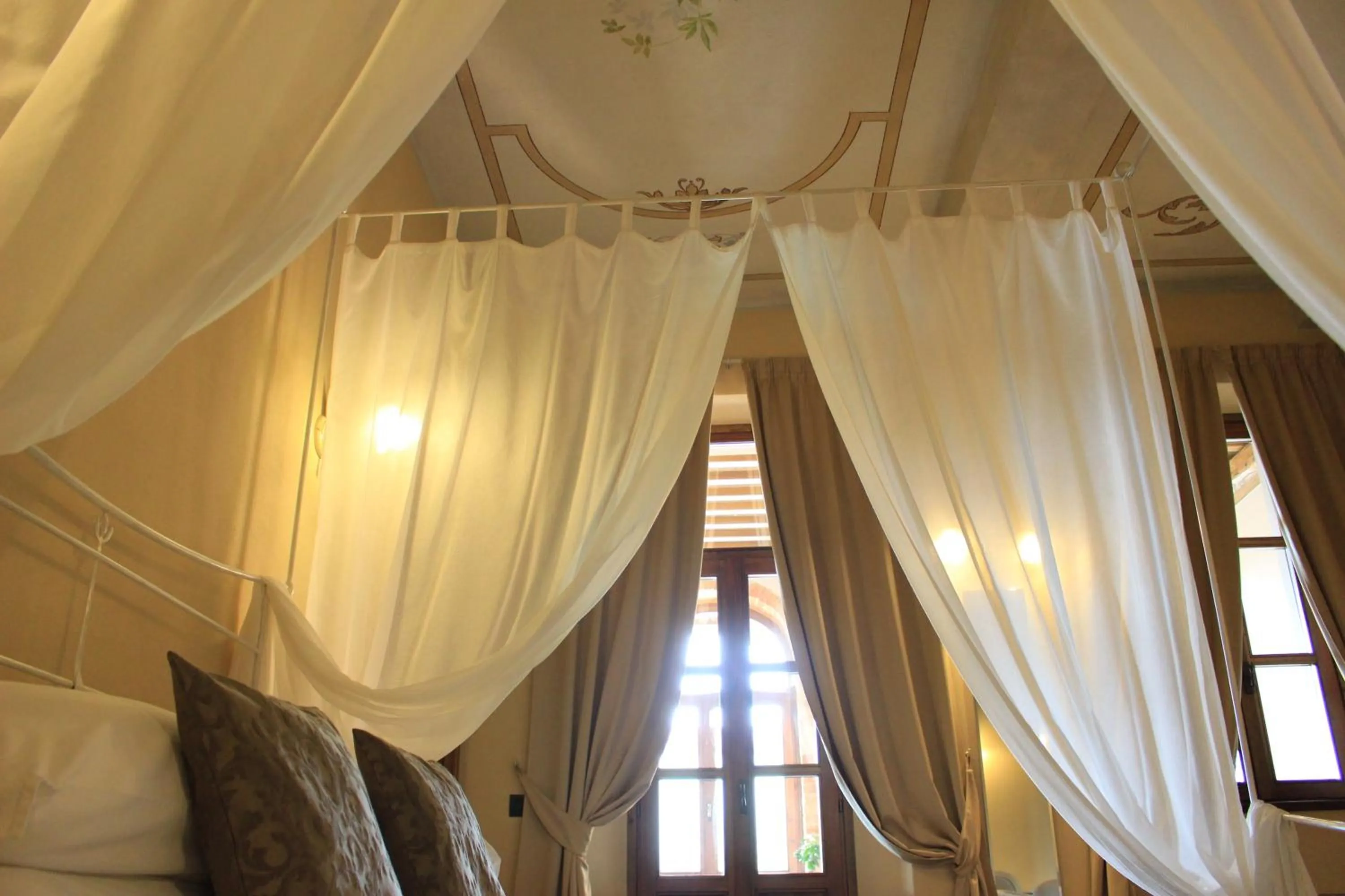 Decorative detail in Dimora Cortese