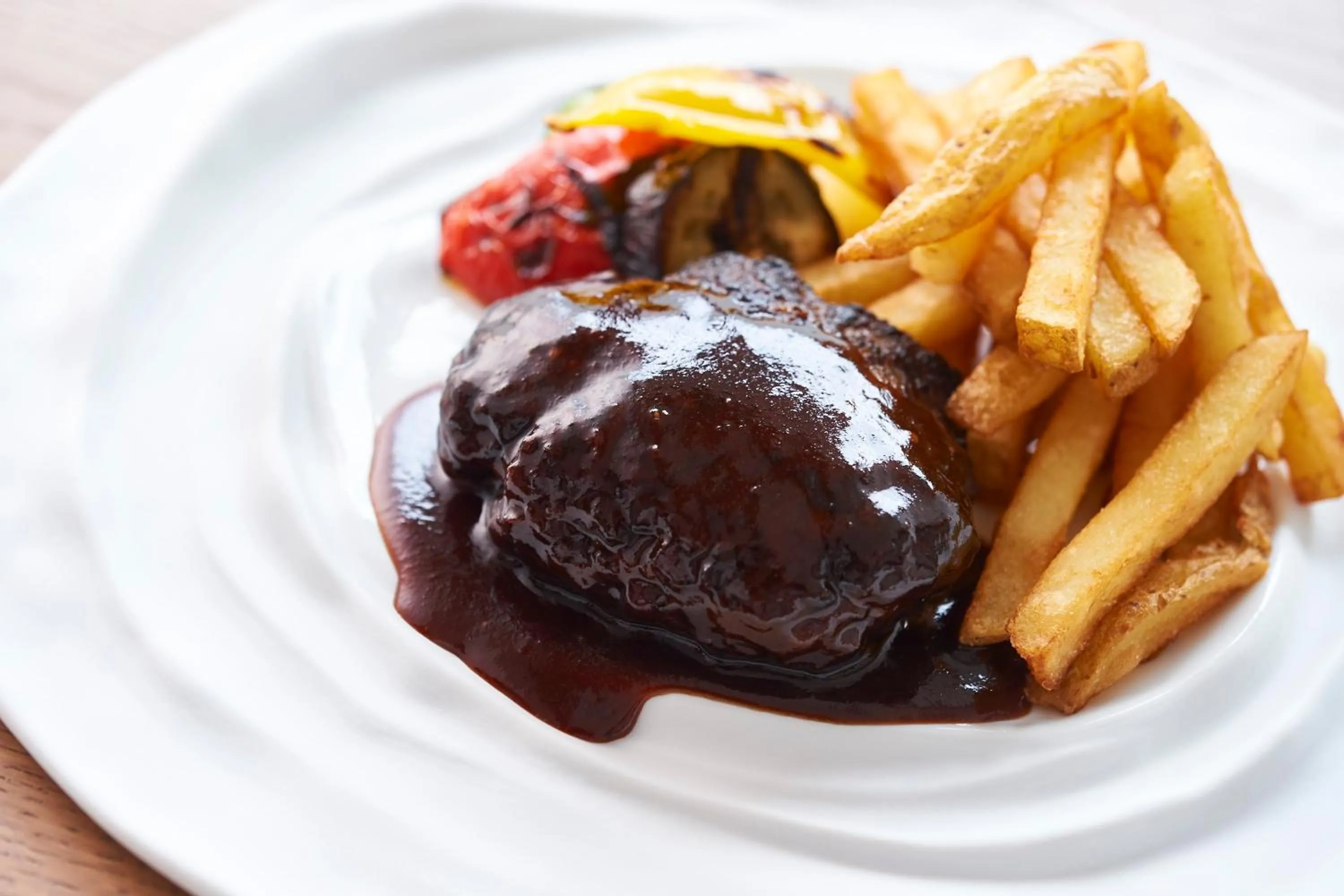 Restaurant/places to eat in Grand Bleu Gamin