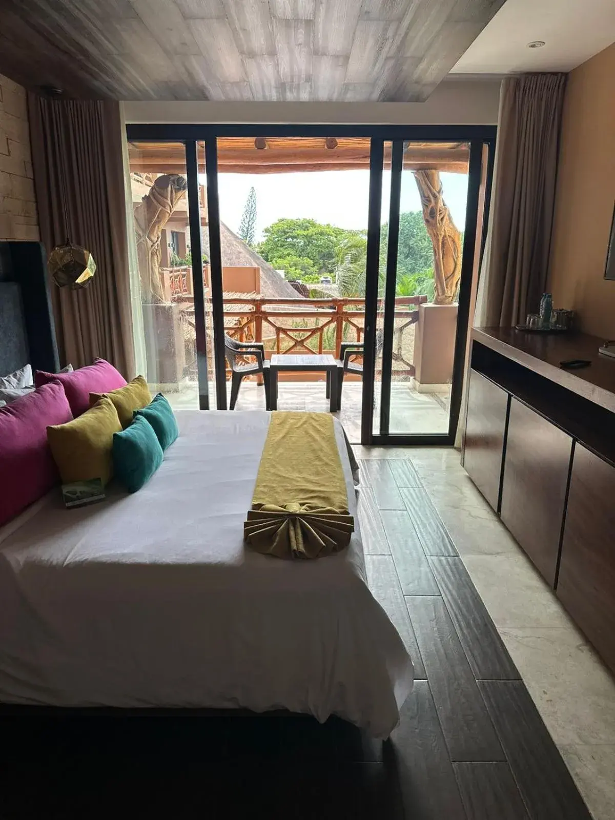 Luxury Junior Suite King Bed with Balcony in Hotel Beló Isla Mujeres - All Inclusive - Sargassum Free Luxury Junior Suite King Bed with Balcony in Hotel Beló Isla Mujeres - All Inclusive - Sargassum Free