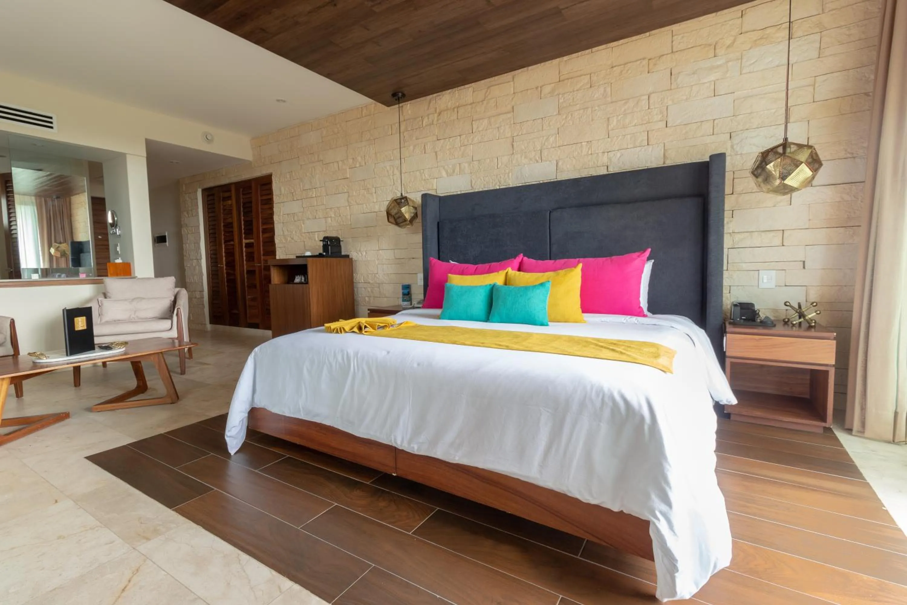 Photo of the whole room, Bed in Hotel Beló Isla Mujeres - All Inclusive - Sargassum Free