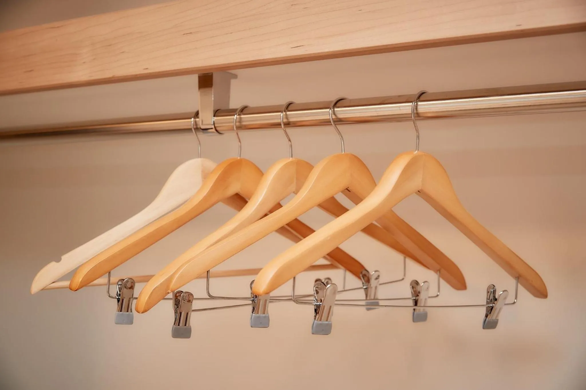 hair dresser in New Normal Hotel in NAGO ニューノーマルホテルイン名護