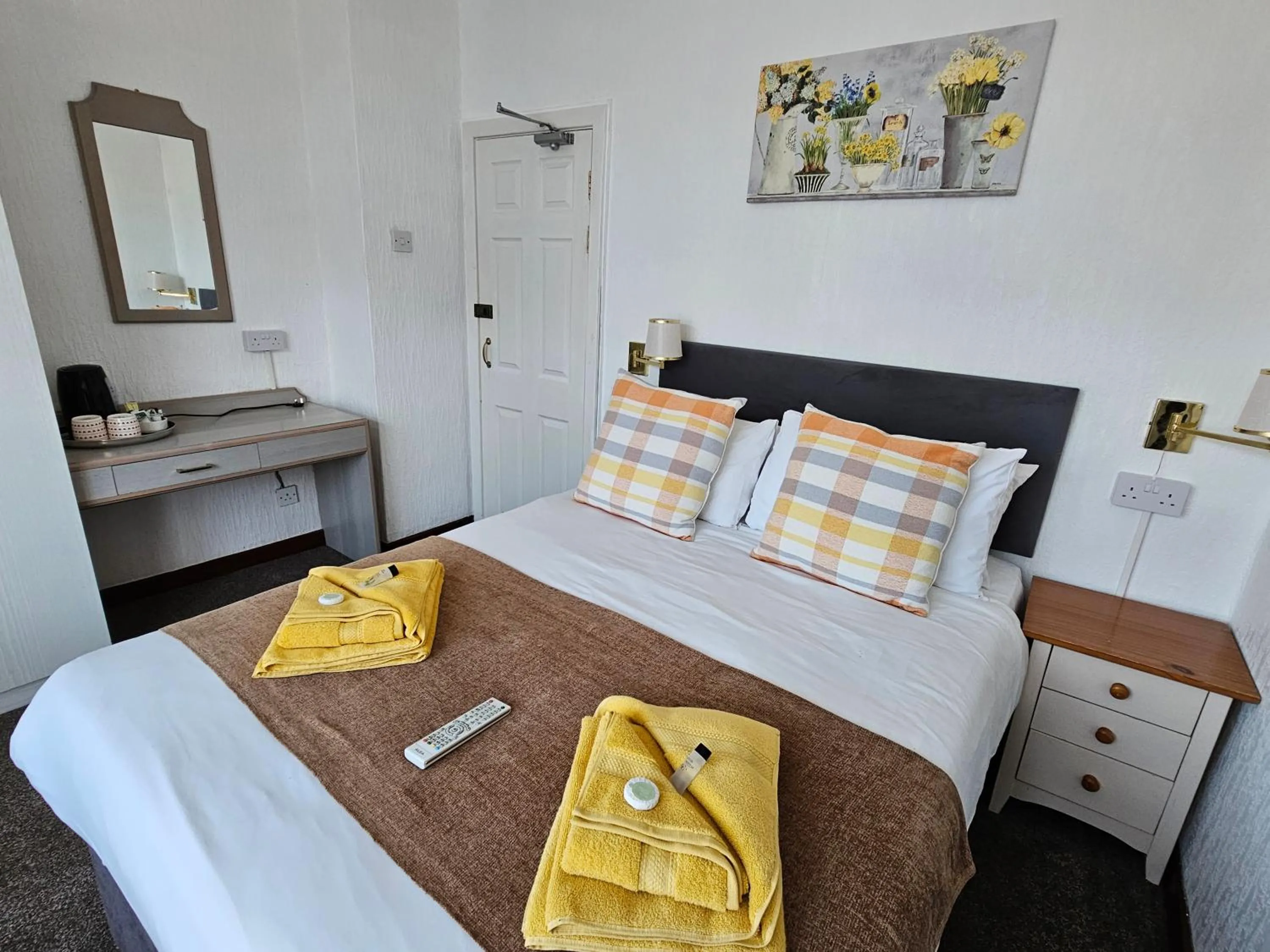 Bedroom, Bed in Collingwood Hotel