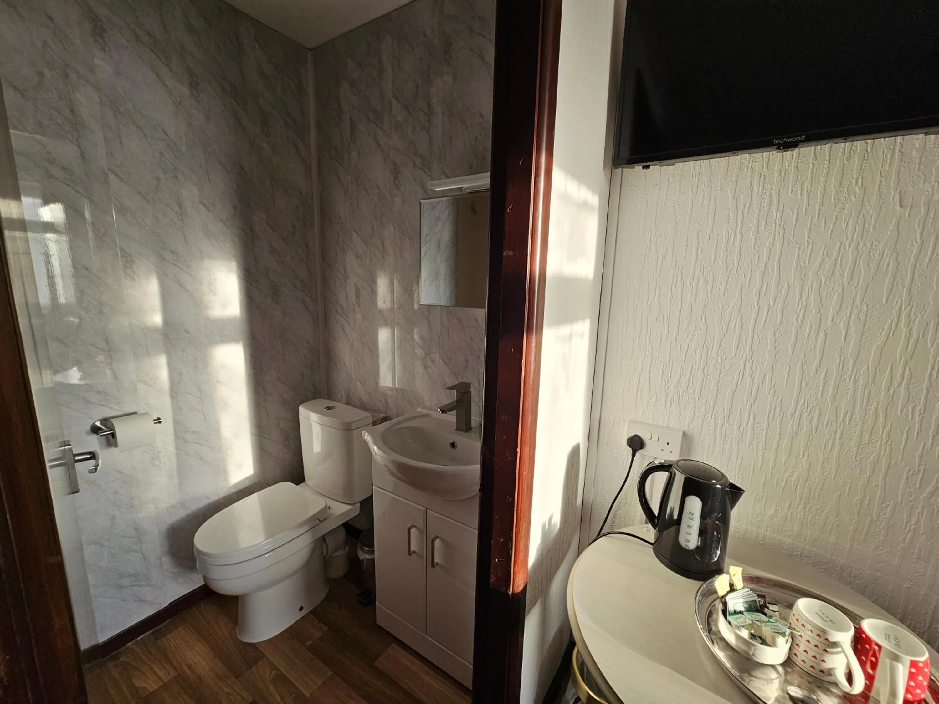 Bathroom in Collingwood Hotel