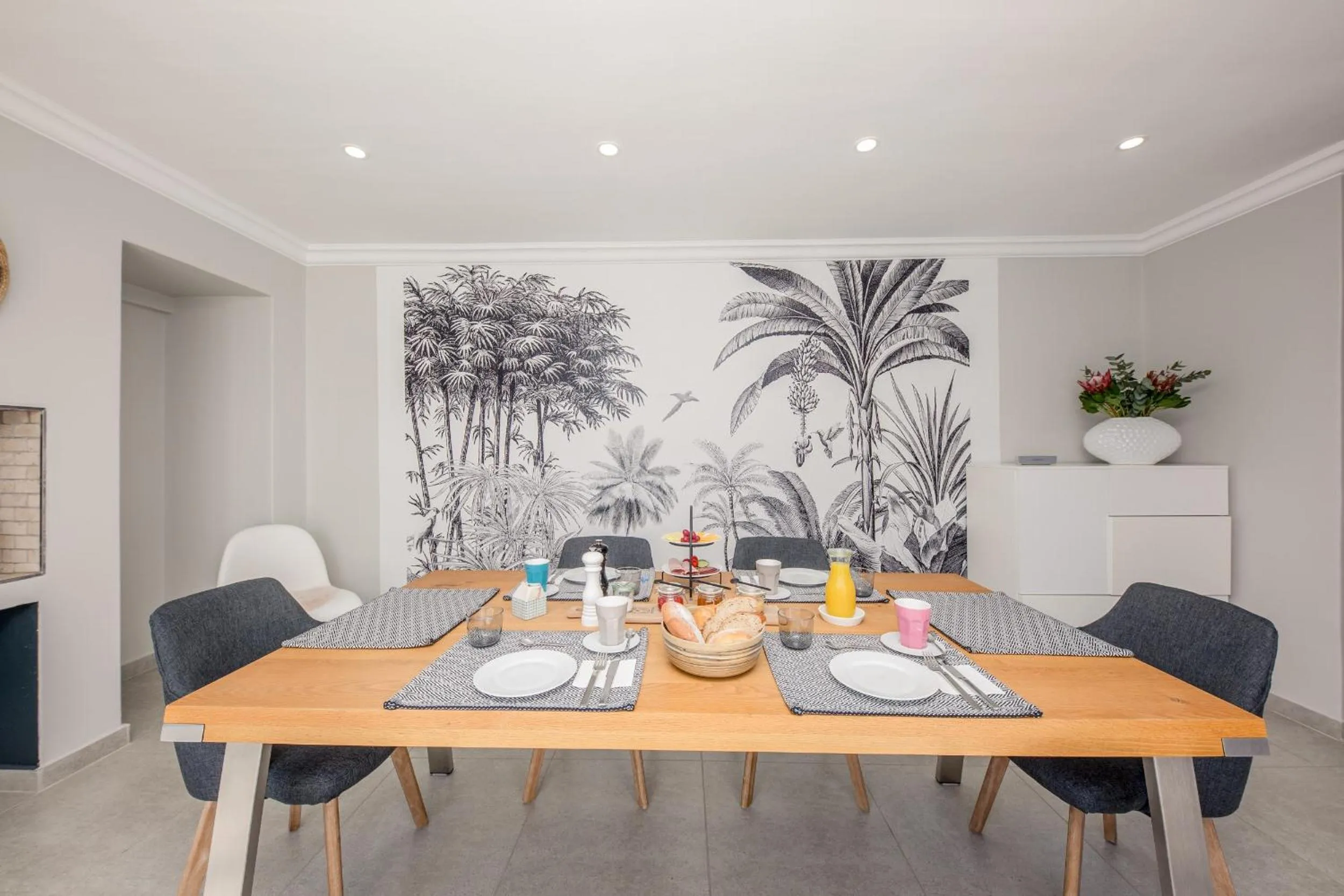 Breakfast in The Little Palm