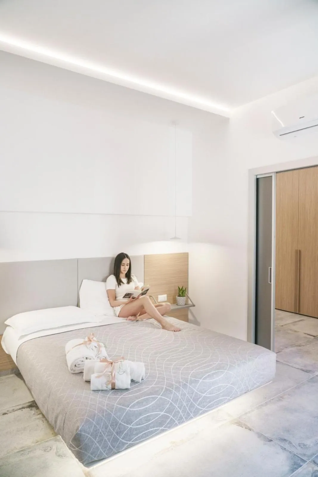 Bed in Oasi del Golfo Suites B&B