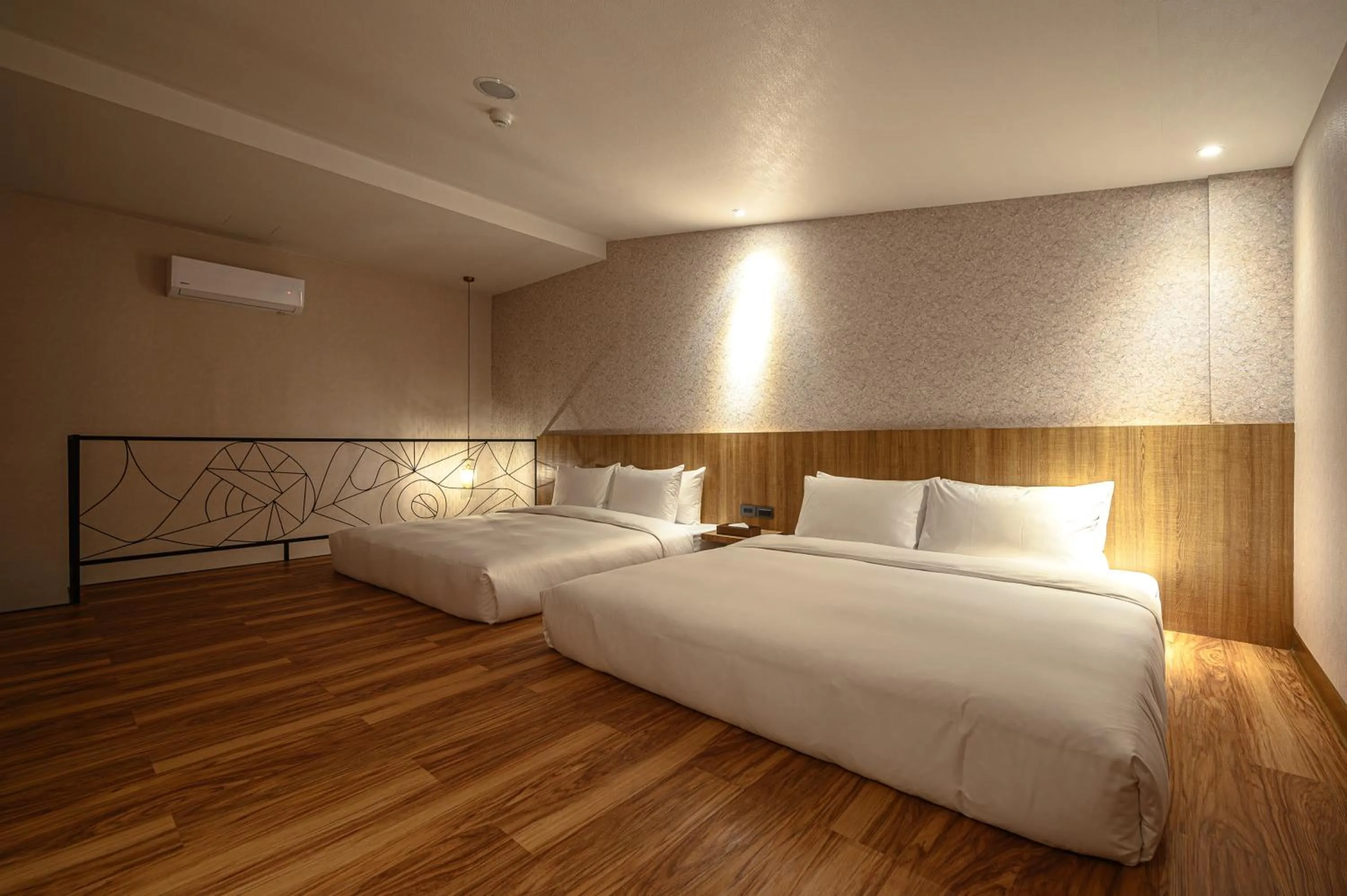 Bedroom, Bed in Yunoyado Onsen Hot Spring Hotel Deyang