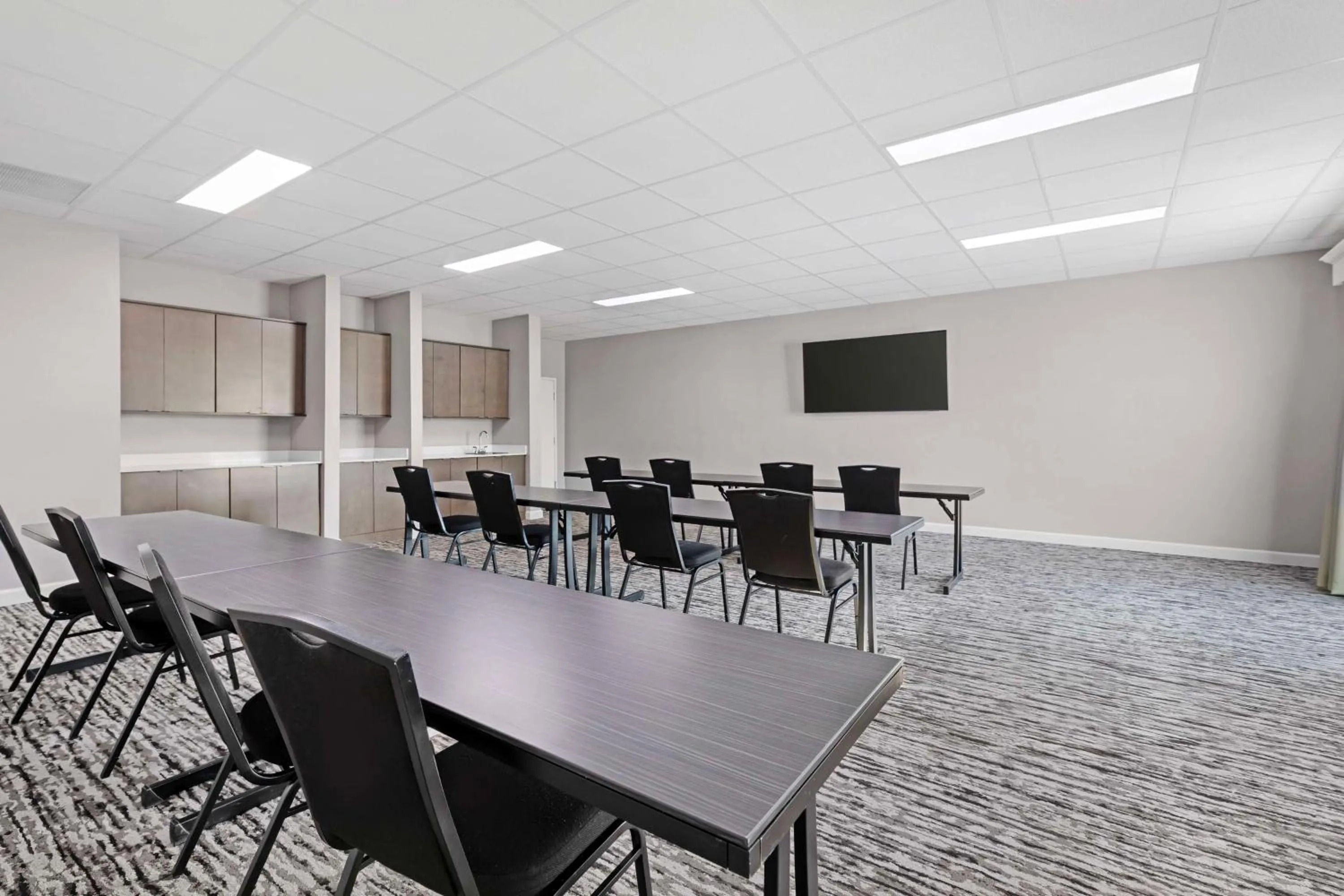 Meeting/conference room in Best Western Plus Executive Residency Marion
