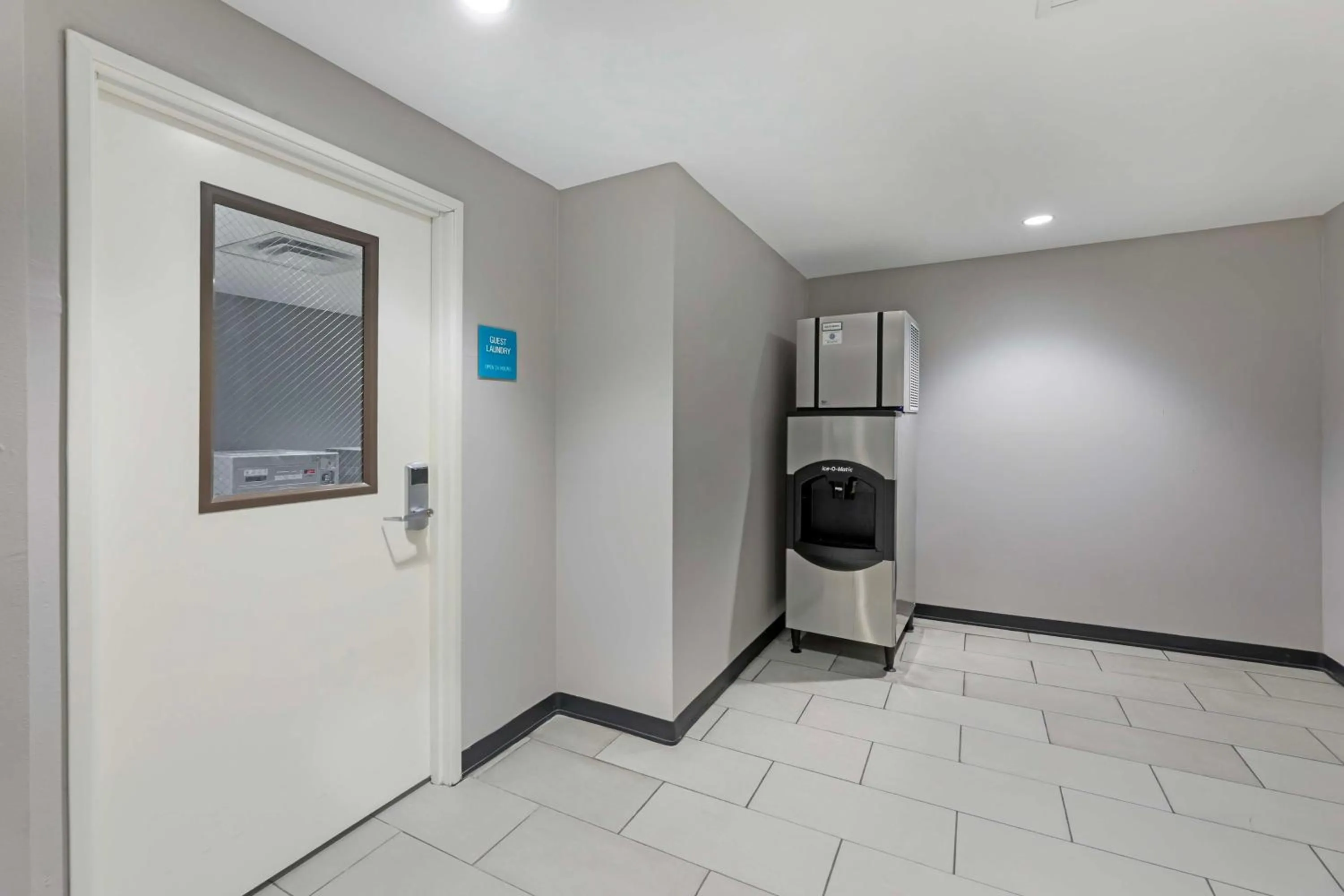 Property building in Best Western Plus Executive Residency Marion