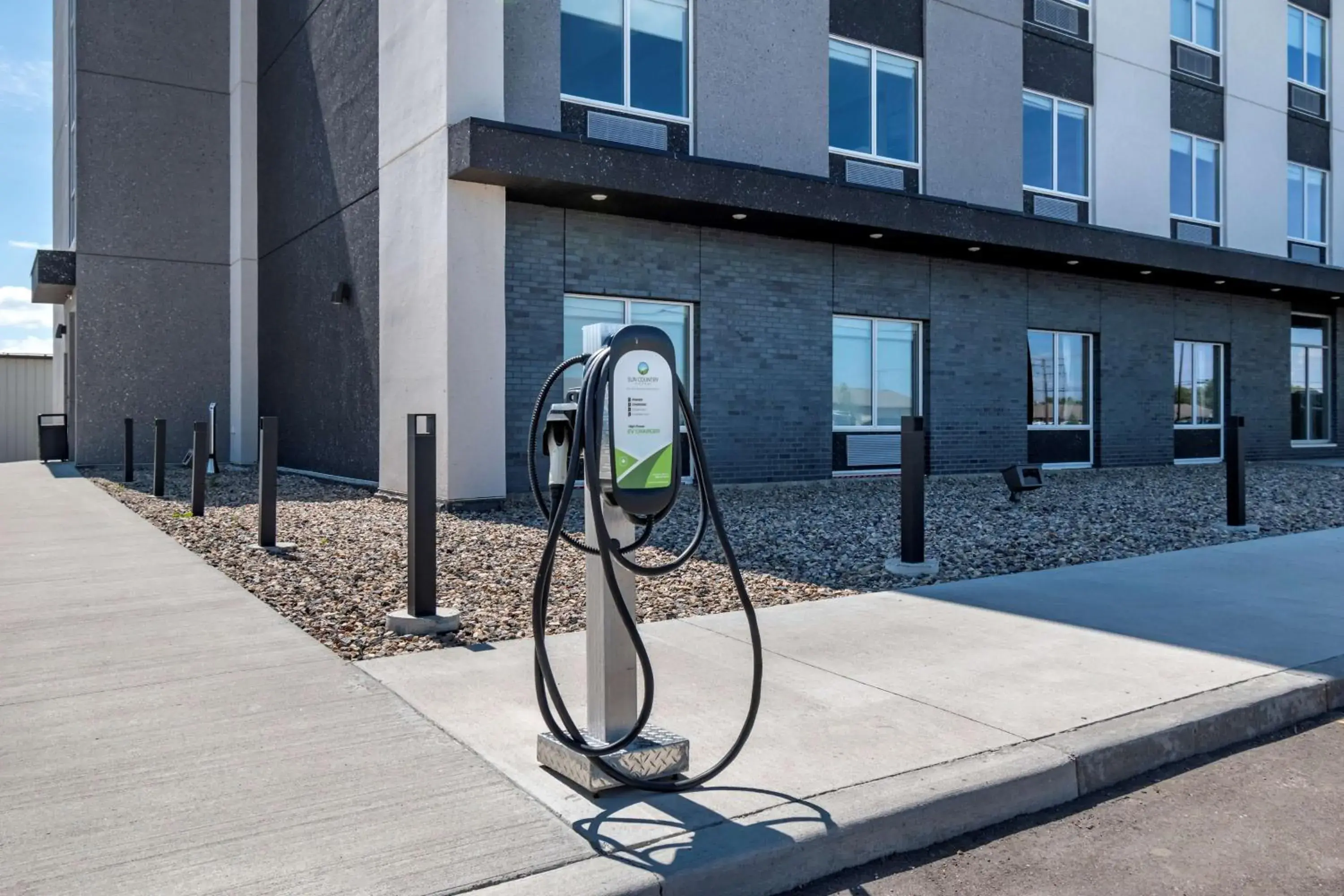 Property building in Best Western Premier Prince Albert Property building in Best Western Premier Prince Albert