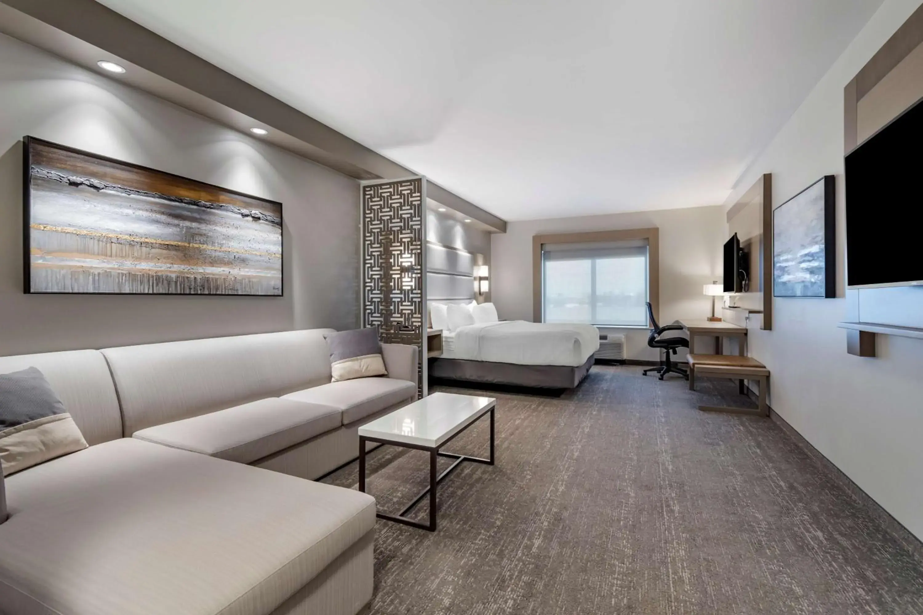 Bedroom in Best Western Premier Prince Albert Bedroom in Best Western Premier Prince Albert