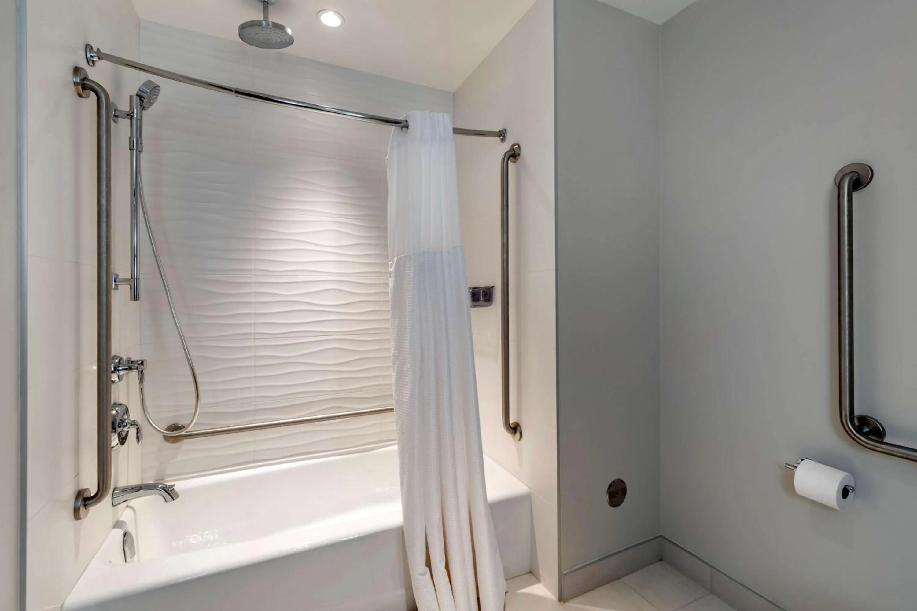 Bathroom in Best Western Premier Prince Albert