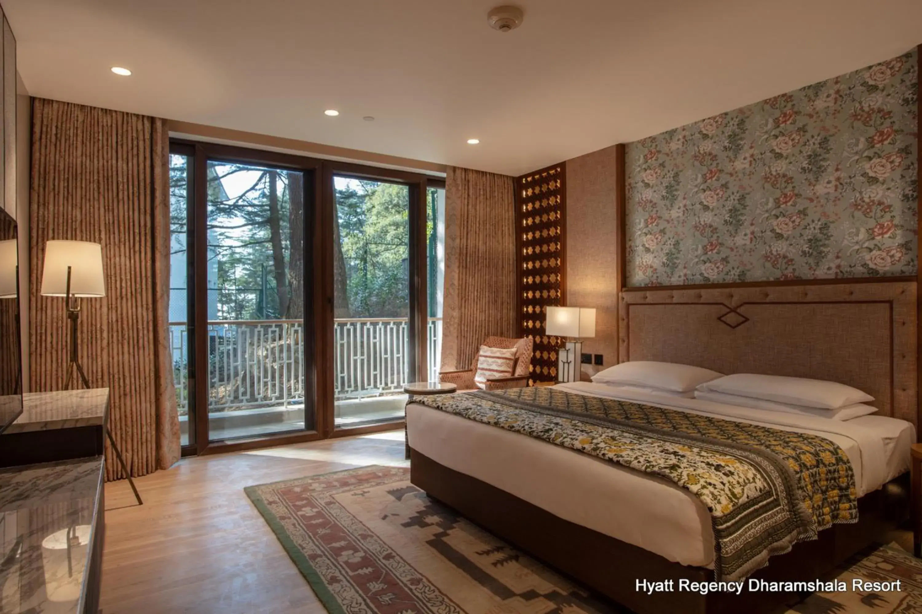 Bed in Hyatt Regency Dharamshala Resort Bed in Hyatt Regency Dharamshala Resort