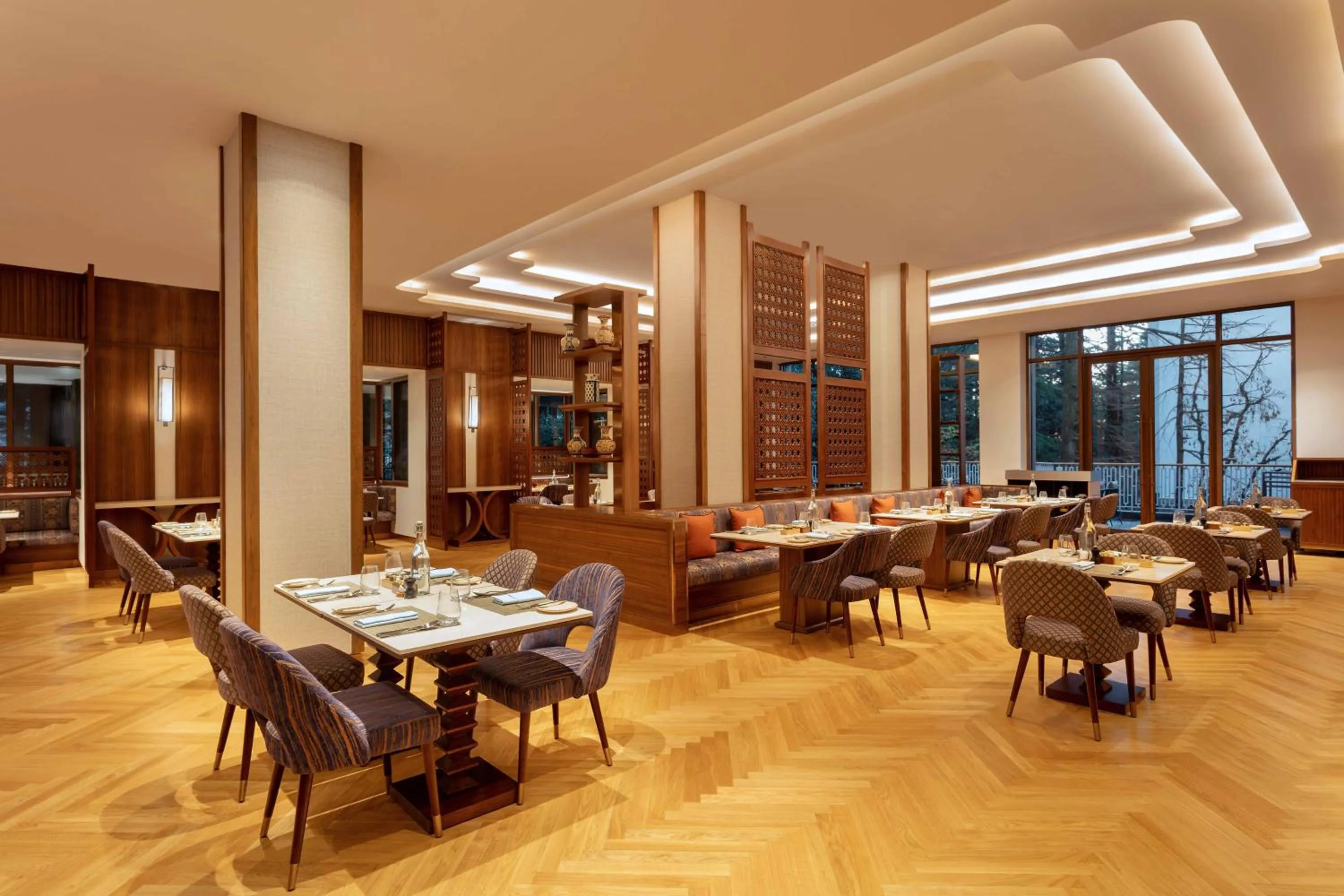 Restaurant/places to eat in Hyatt Regency Dharamshala Resort