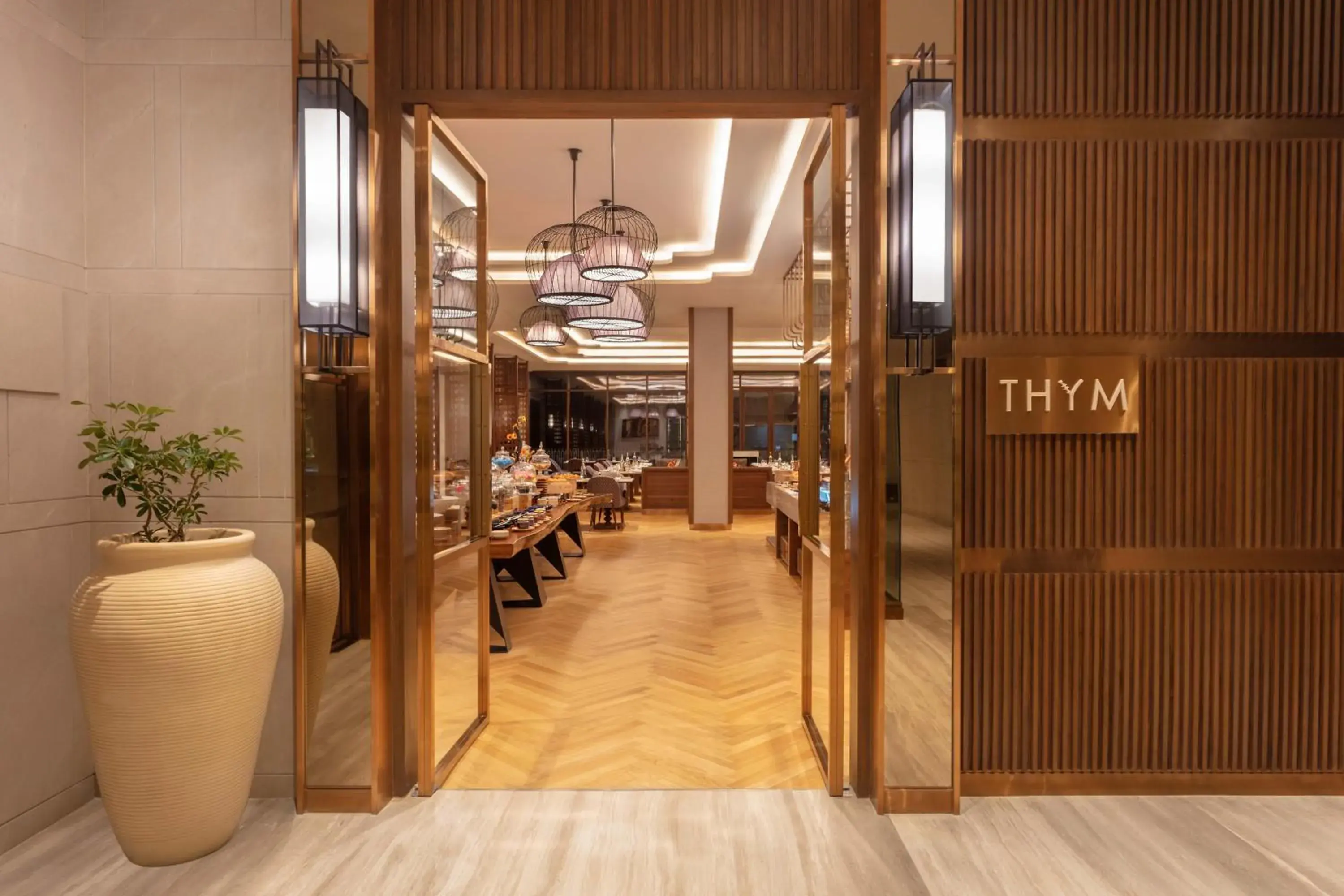 Restaurant/places to eat in Hyatt Regency Dharamshala Resort Restaurant/places to eat in Hyatt Regency Dharamshala Resort