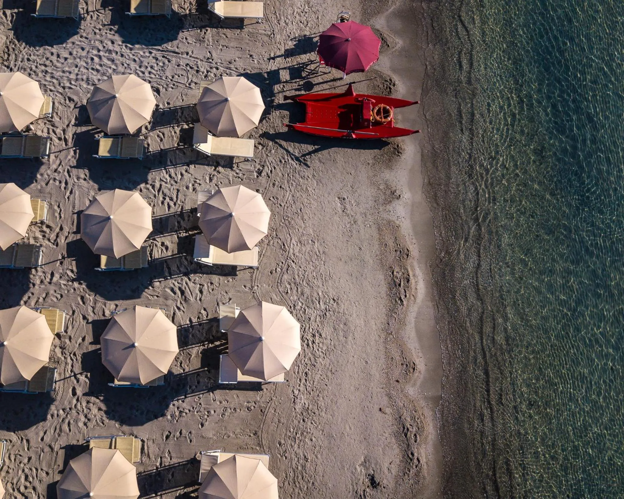 Beach in Le Palmette Suites