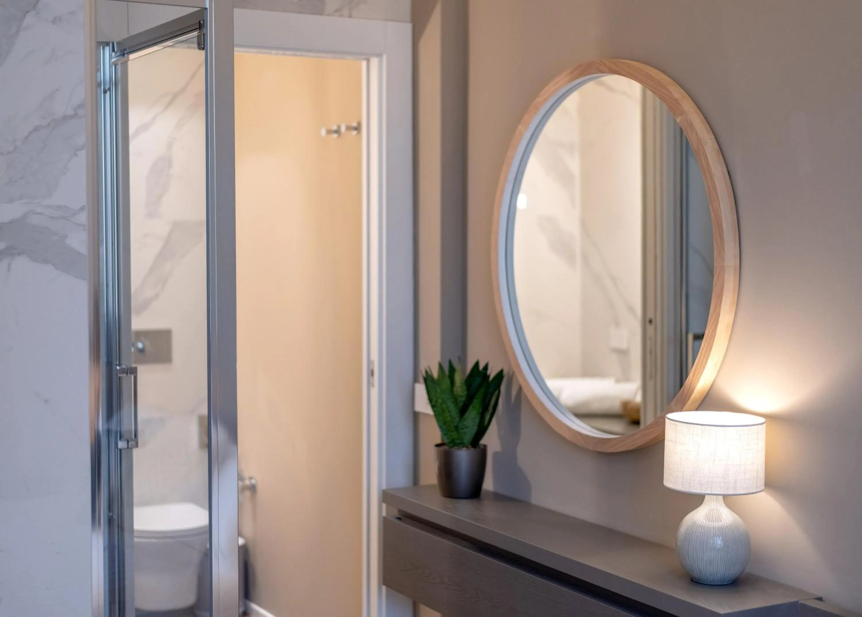 Shower in Le Palmette Suites