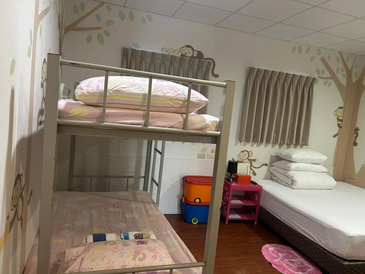 Temple Side Hostel