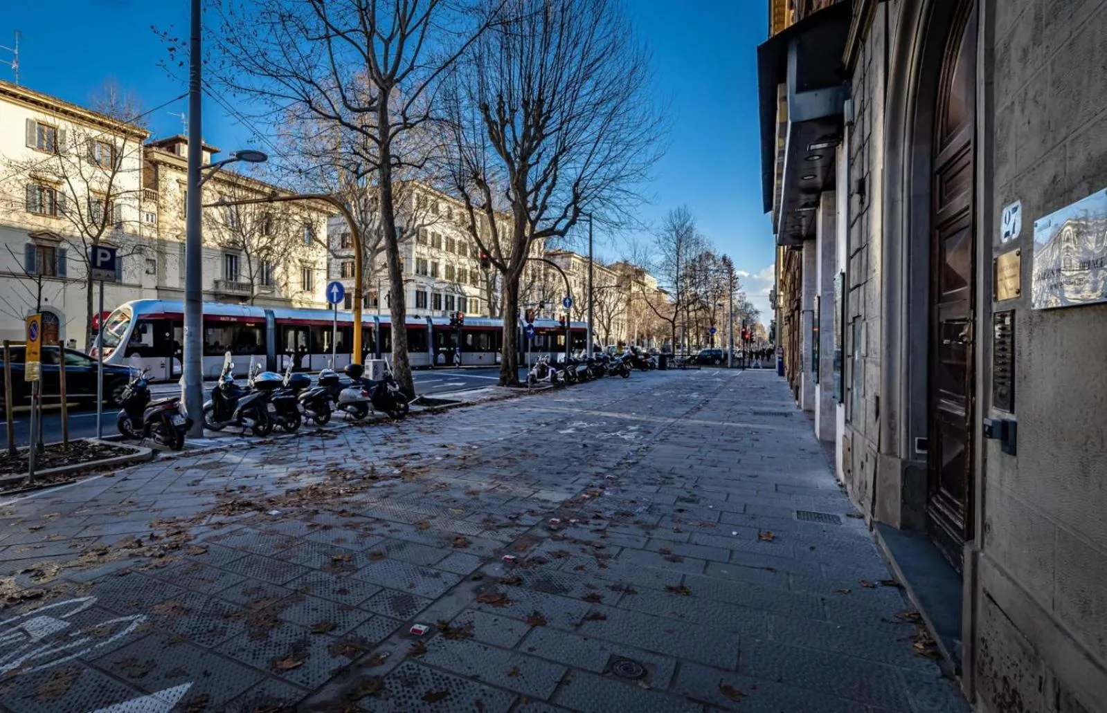 Maison Pitti Florence