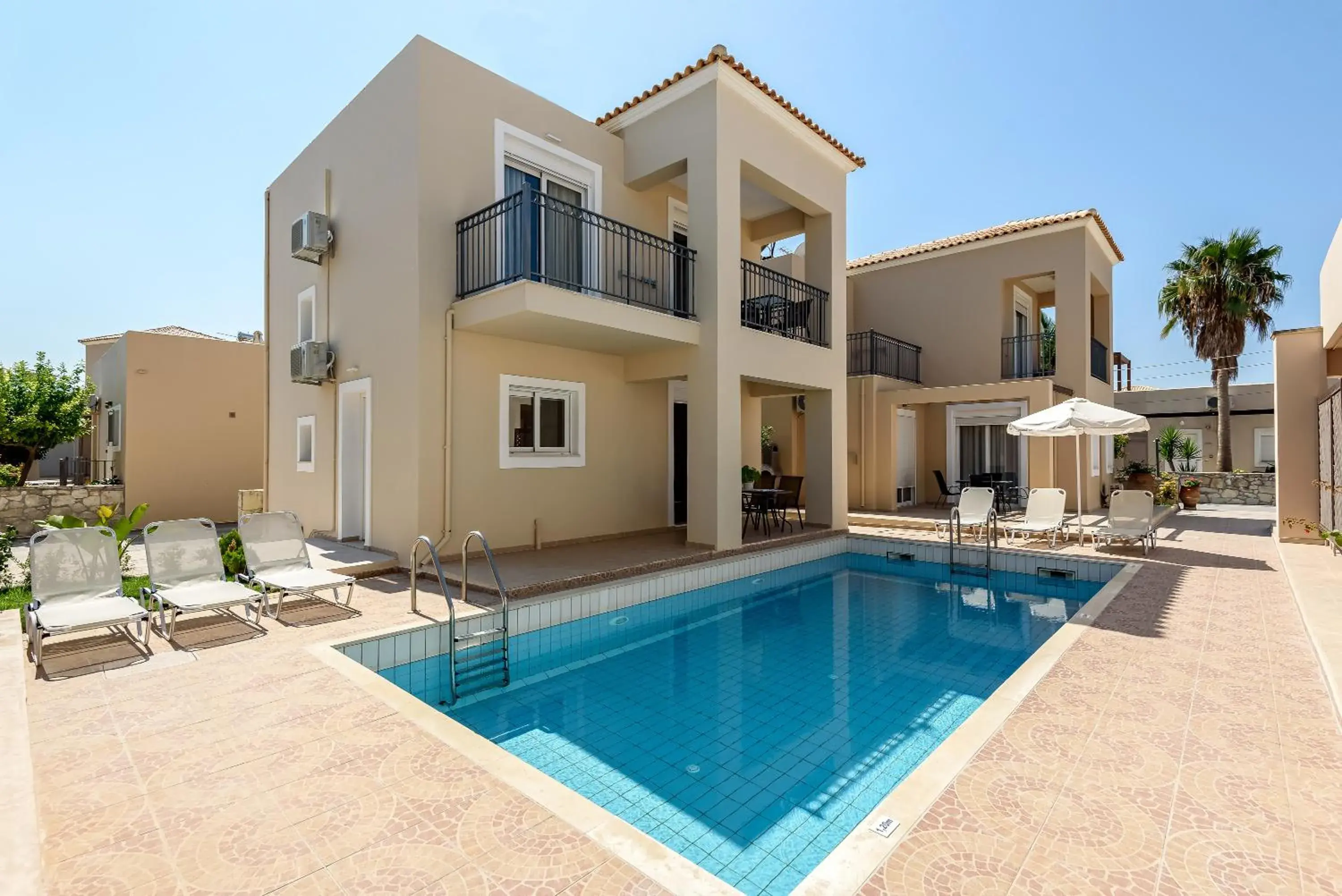 Property building in Azure Beach Villas Property building in Azure Beach Villas