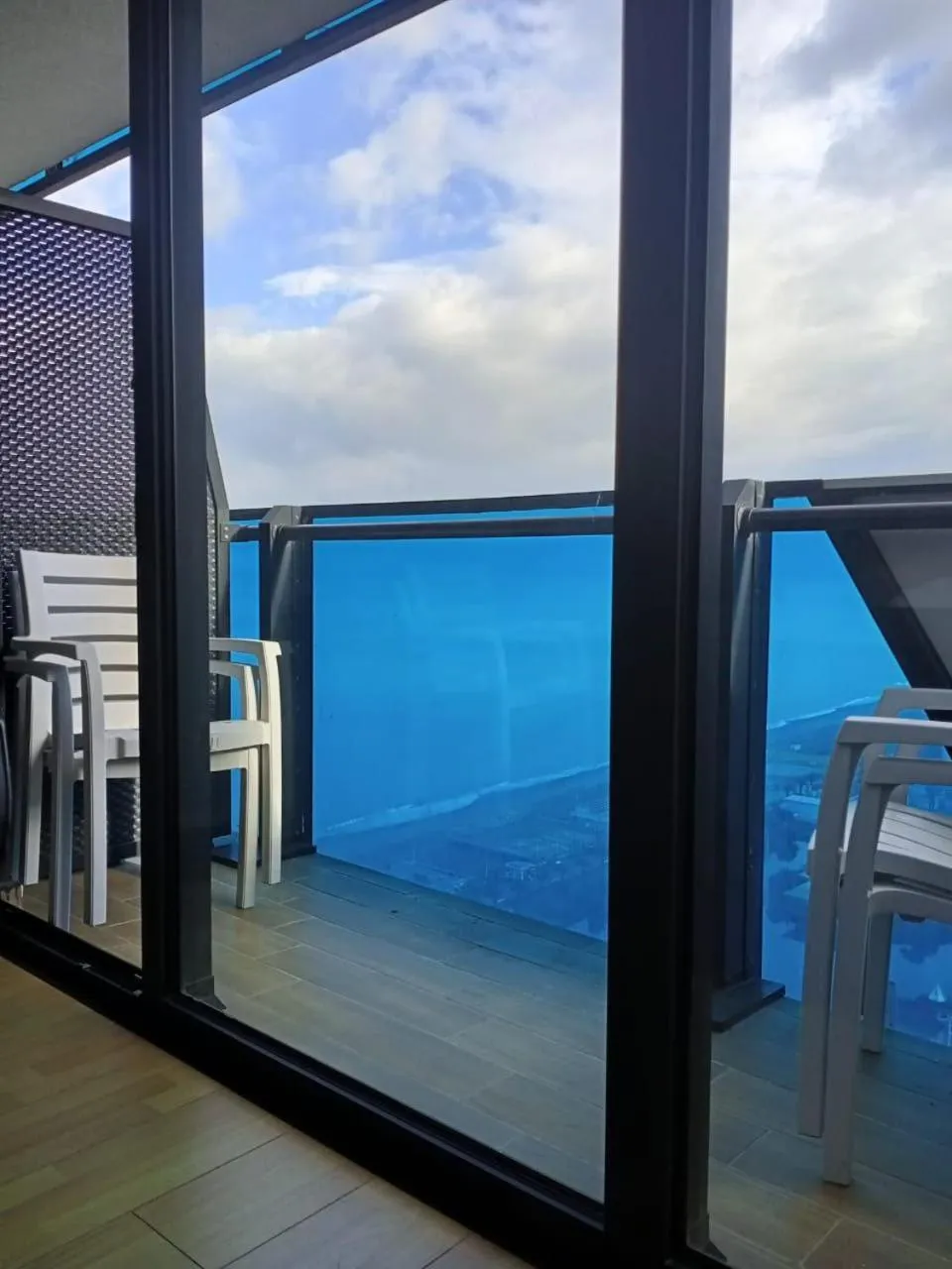 Sea view in Royal Sea Breeze Apartments