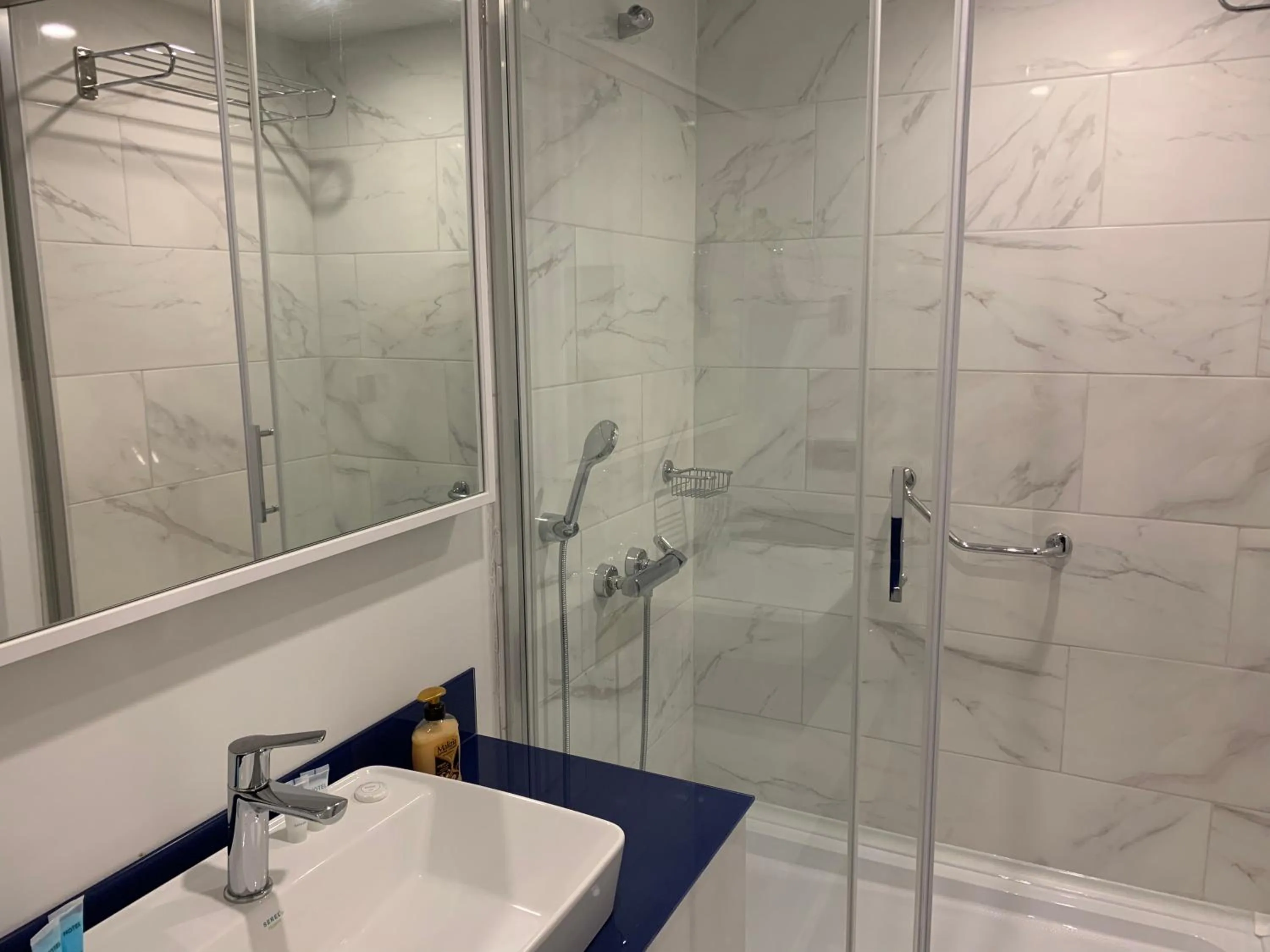 Bathroom in Royal Sea Breeze Apartments