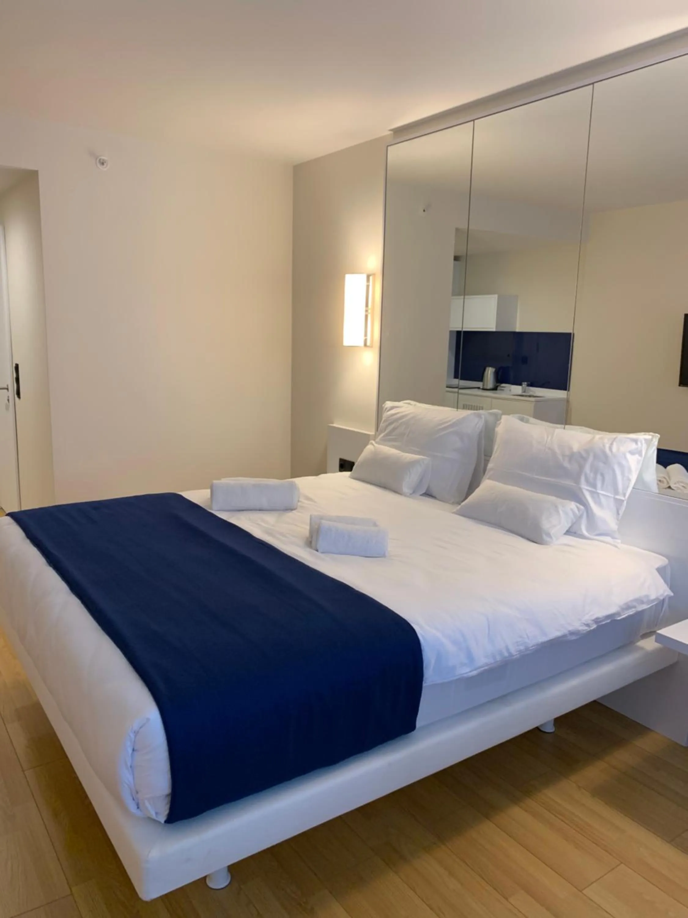 Bedroom, Bed in Royal Sea Breeze Apartments