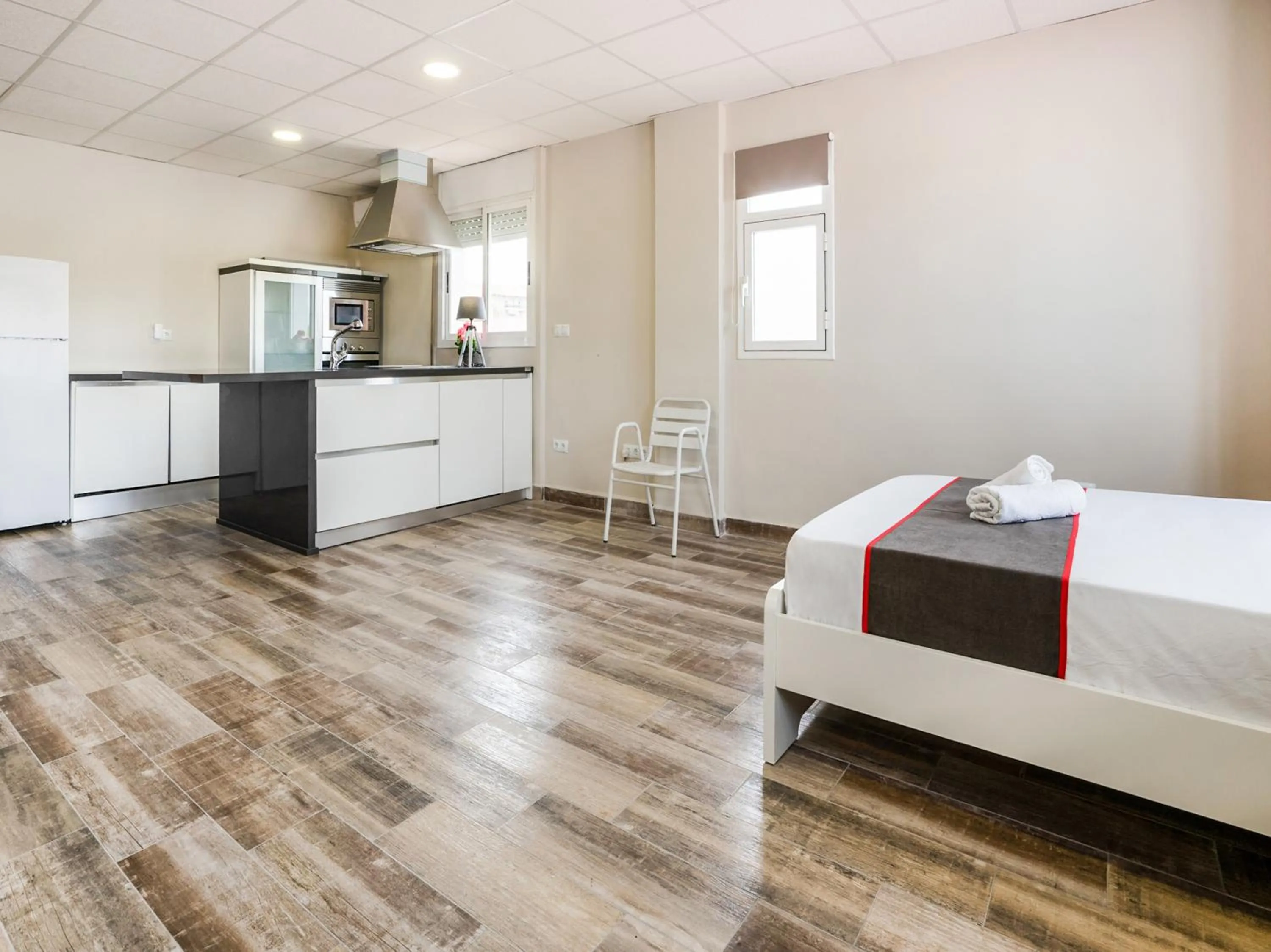 Photo of the whole room, Bed in Hostal Patio de La Luna