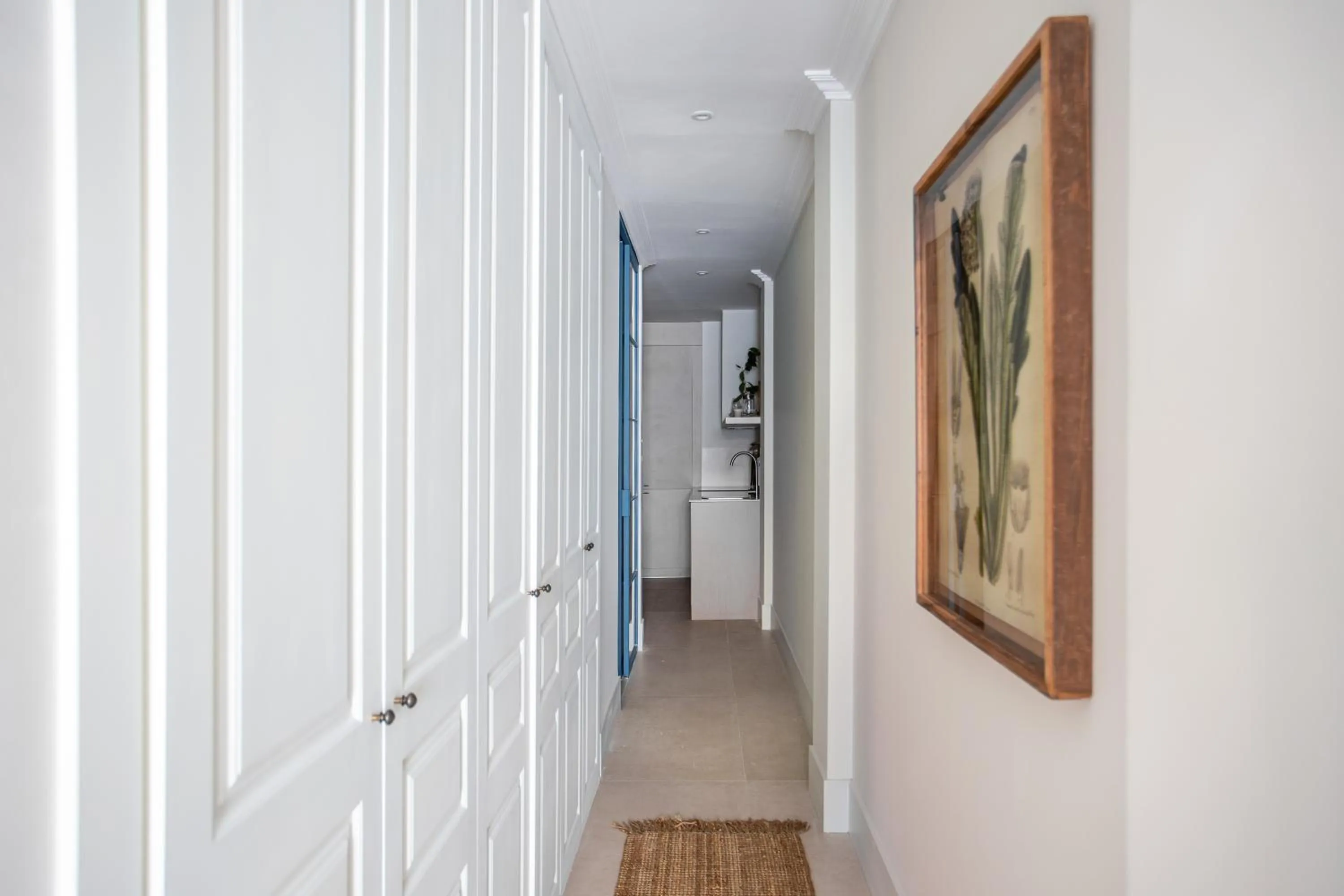 wardrobe in SEISSTA Madrid Centro "Remodelado"