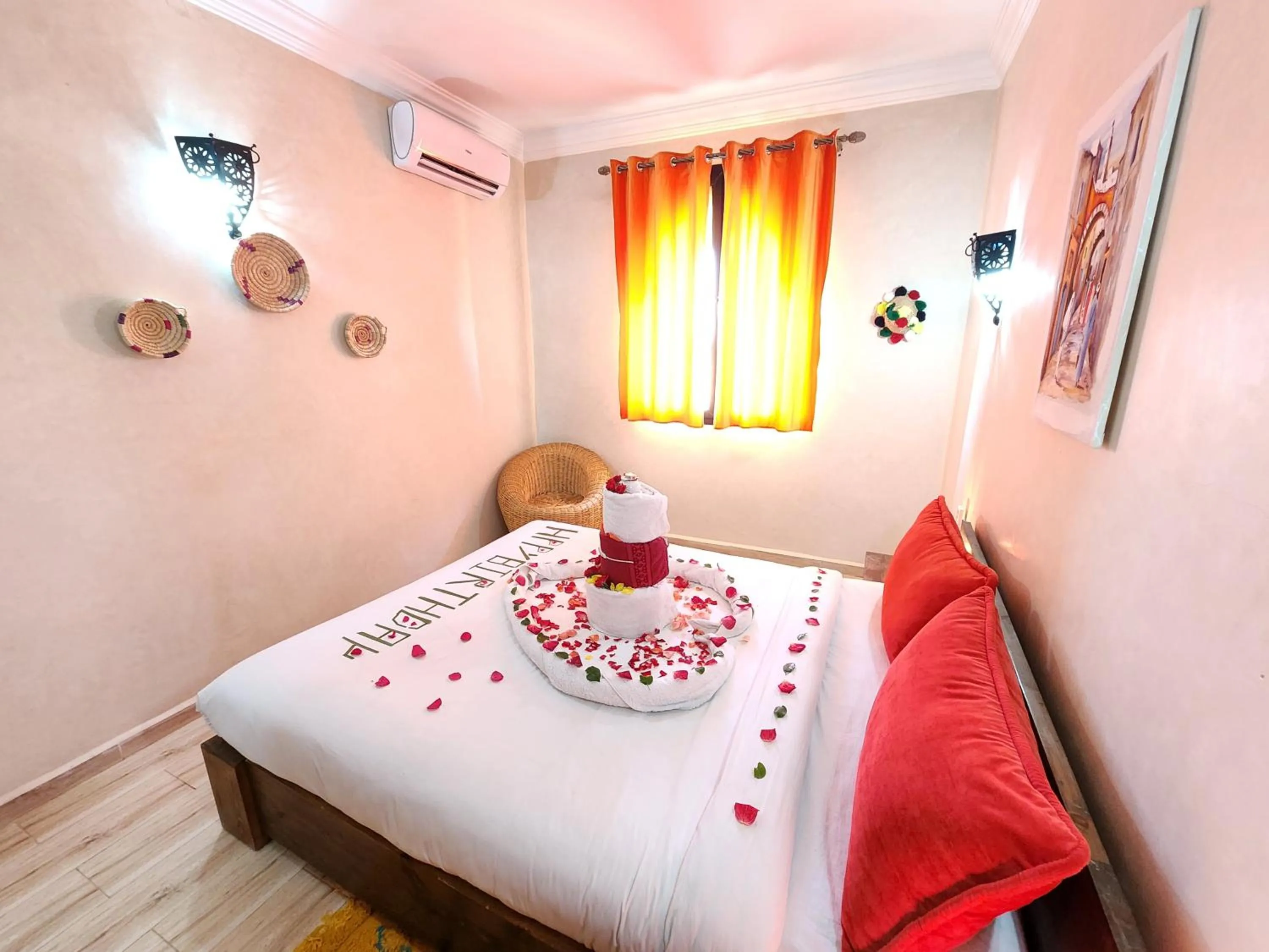 Double Room in Les Jardins d Amizmiz 6 piscines
