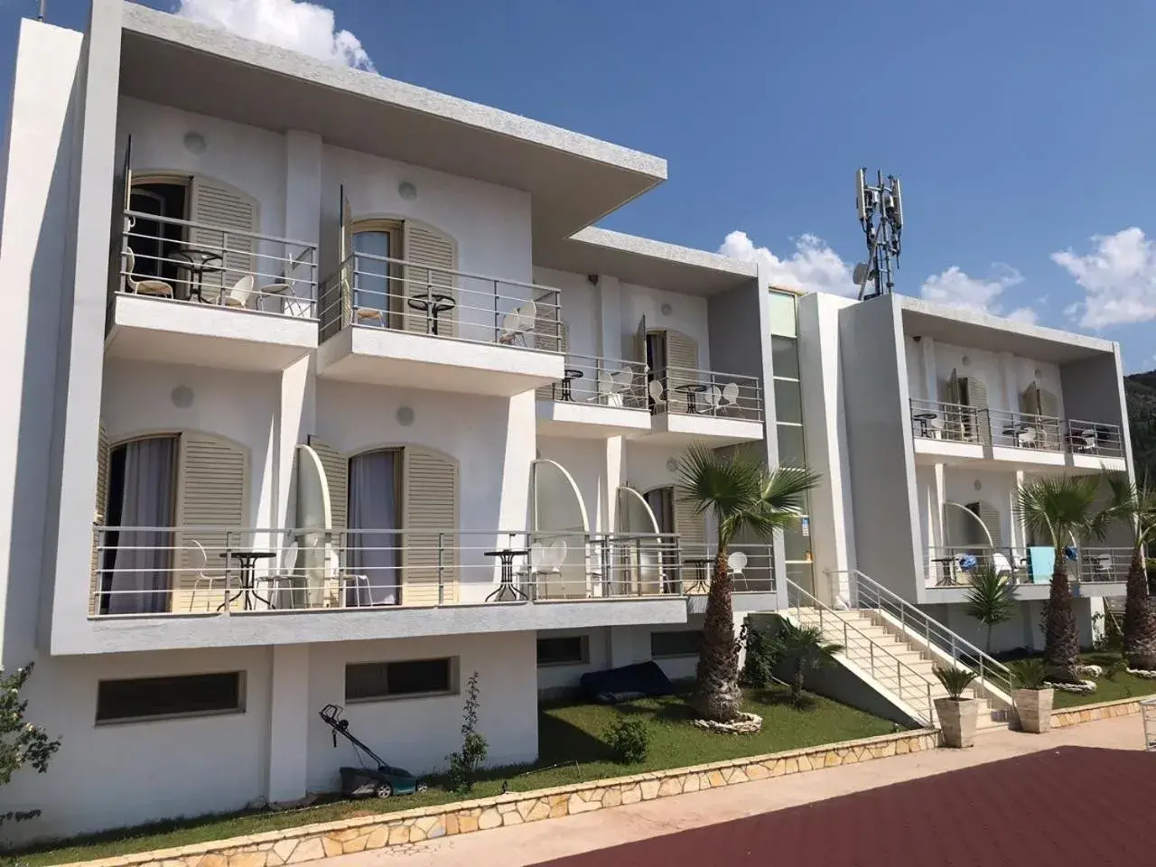 Royal Blue Hotel Royal Blue Hotel