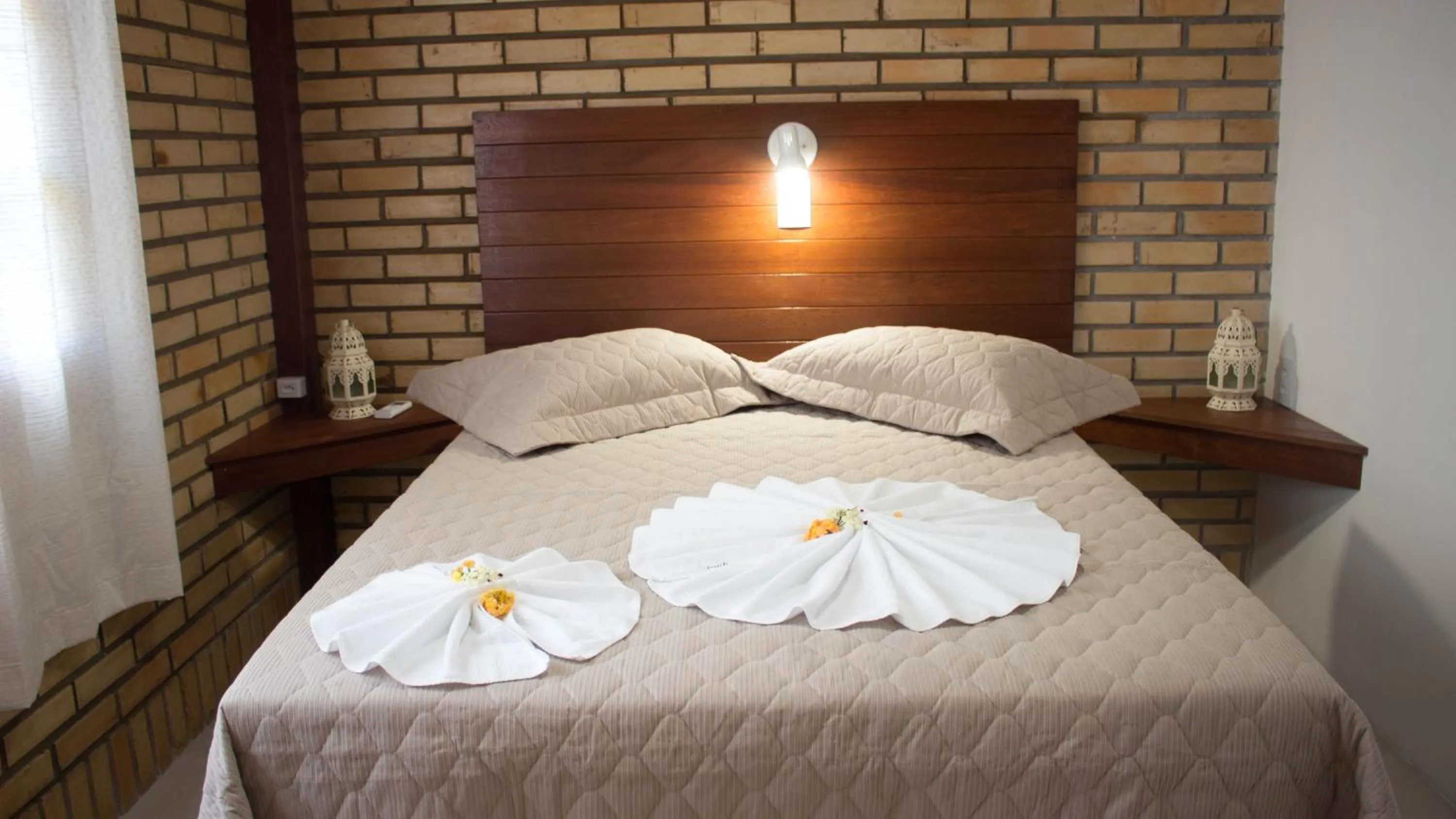 Decorative detail, Bed in Pousada do Francês