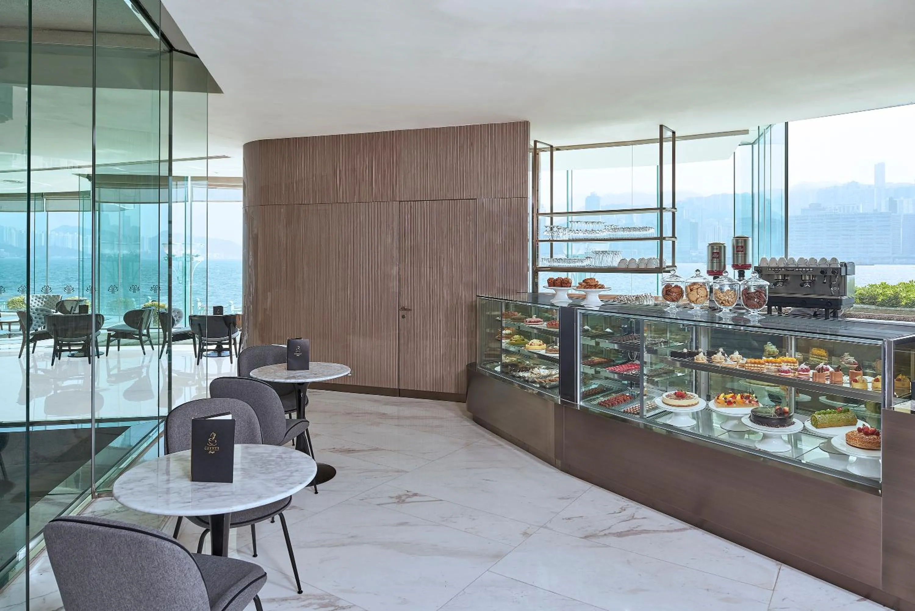 Restaurant/places to eat in Harbour Grand Kowloon