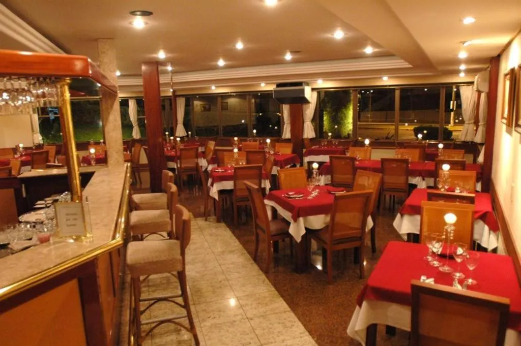 Restaurant/places to eat in Maitá Palace Hotel